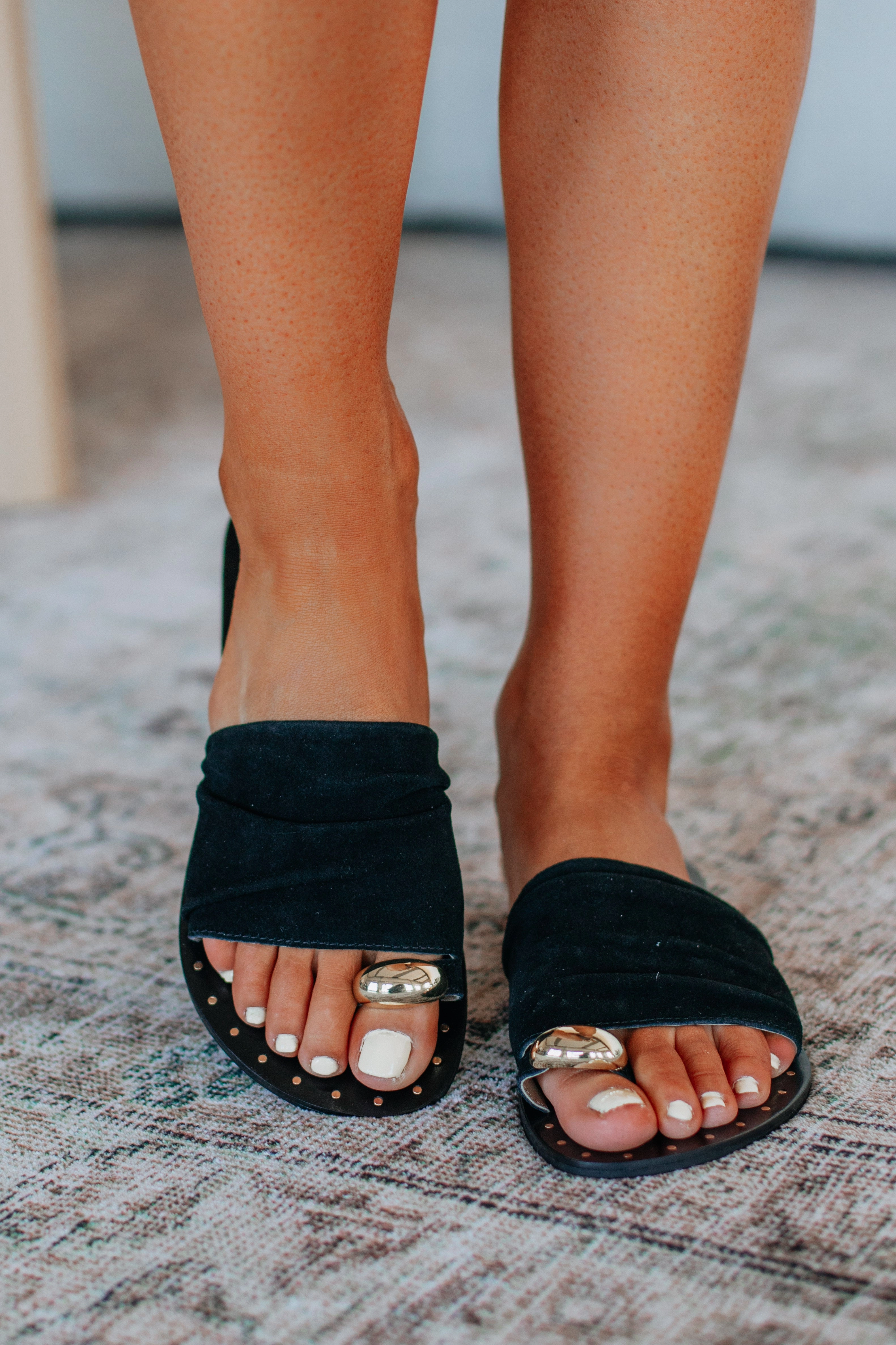 Low Profile Scandi Clean Keep It Current Sandals - Black