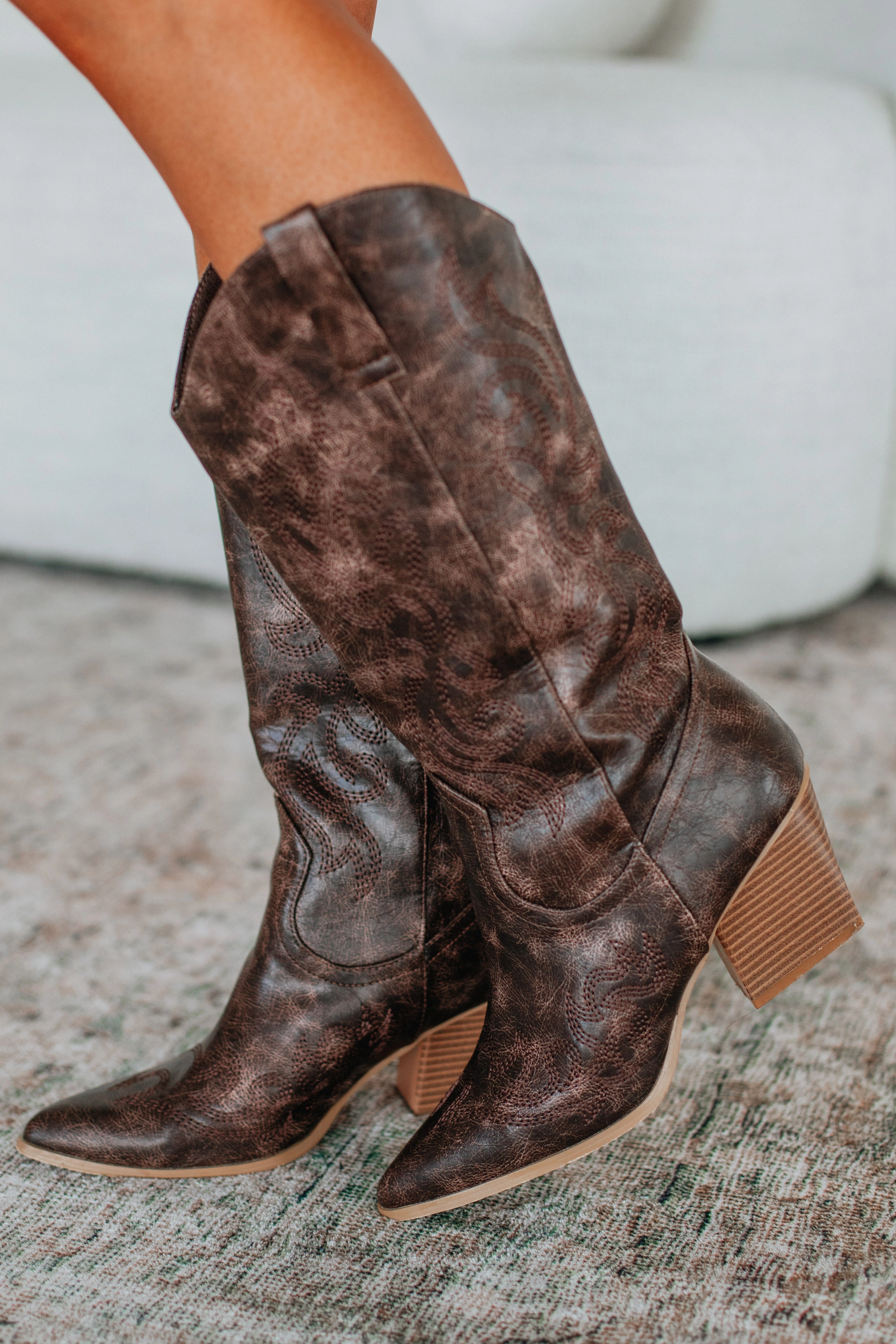 Blown Rubber Outsole Kickin Dust Cowgirl Boots