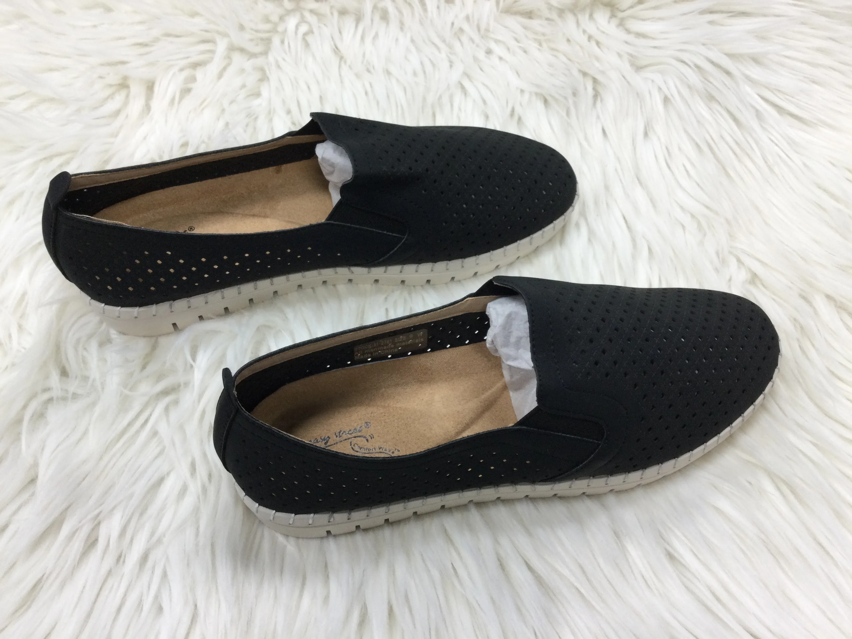 Walk Ease Shoes Sneakers By Easy Street In Black, Size:9