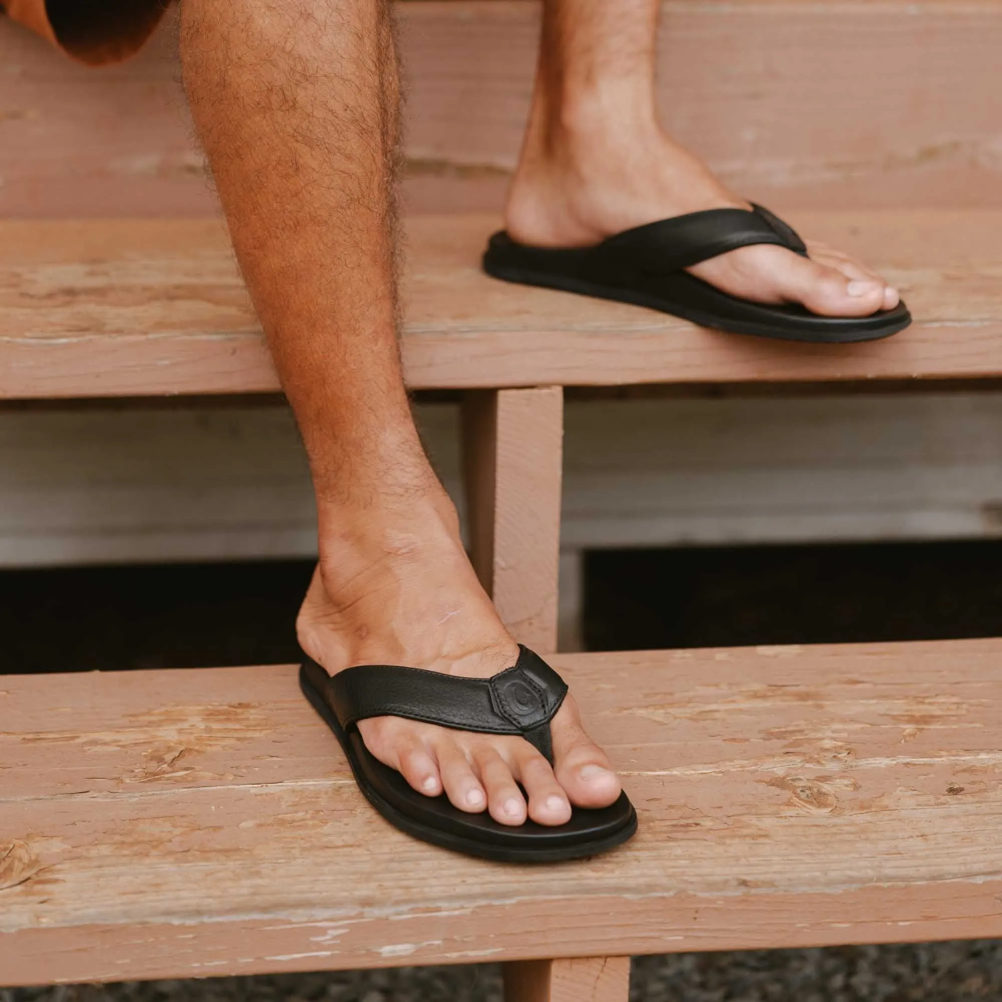 studded lali - Black