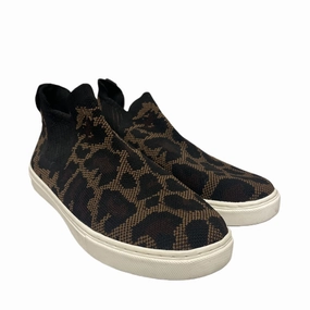 Pressure Dispersing Design Flexible Insole Shoes Sneakers By Kelly And Katie In Animal Print, Size: 7