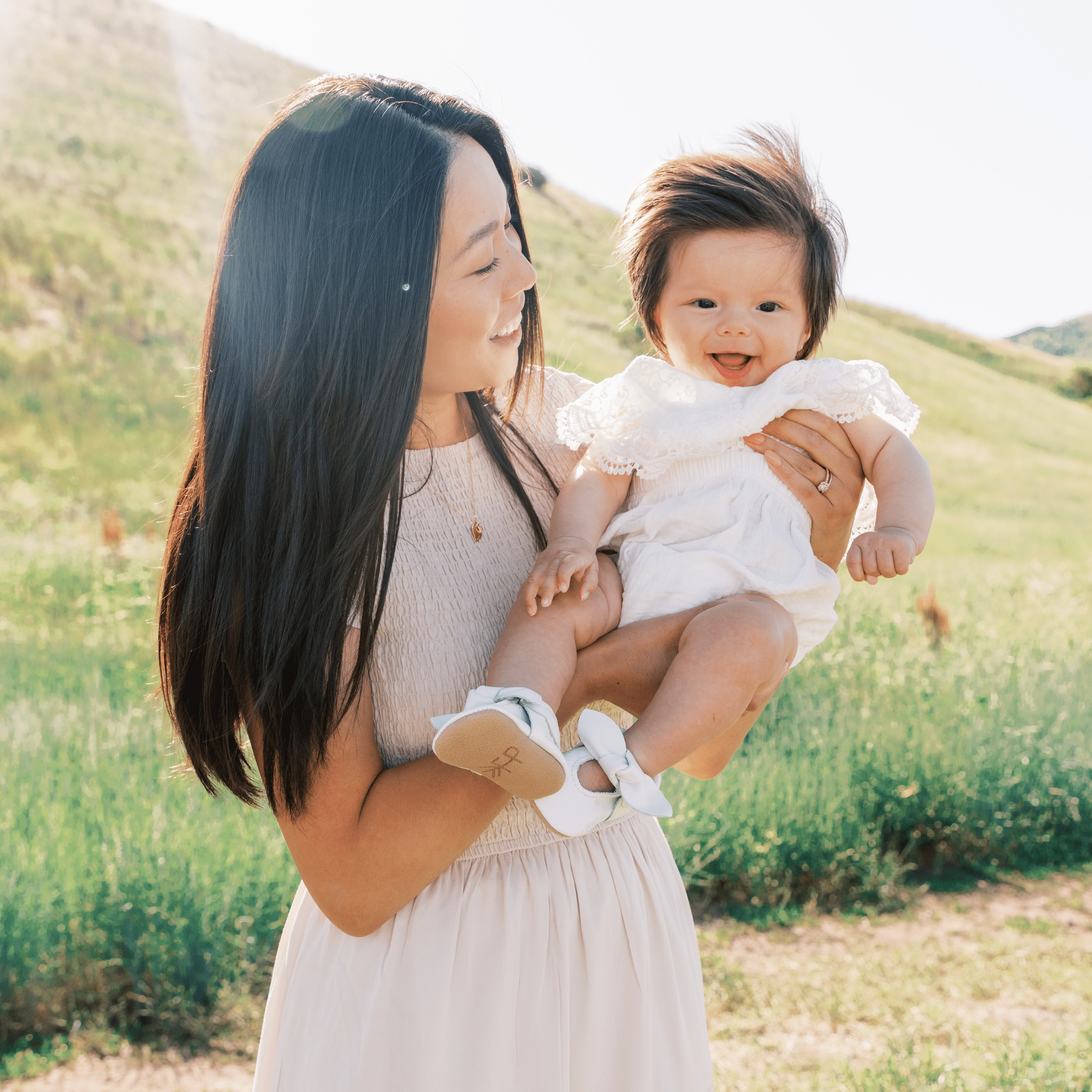 Toasted Bright White Knotted Bow Baby Shoe AirflowChannel Comfortable kids' clothing