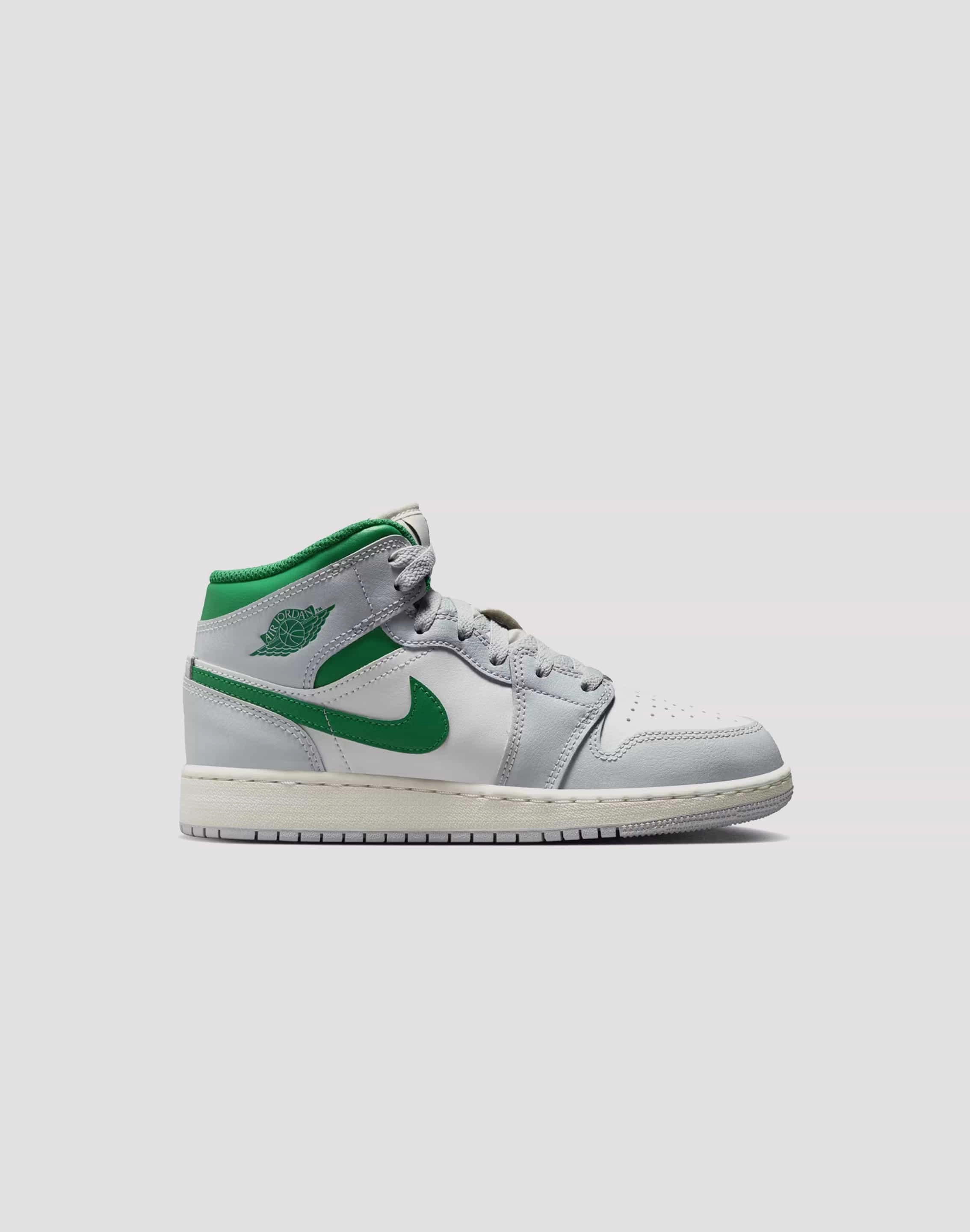 Jordan Air Jordan 1 Mid Grade-School Outdoor kids' clothing