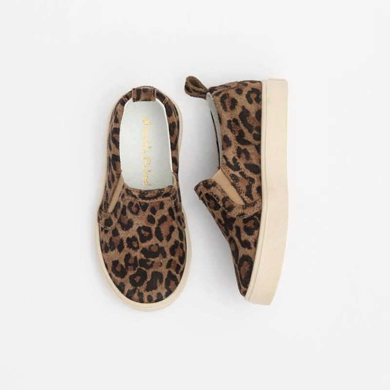 Leopard Classic Slip On Smooth Base Urban Fit