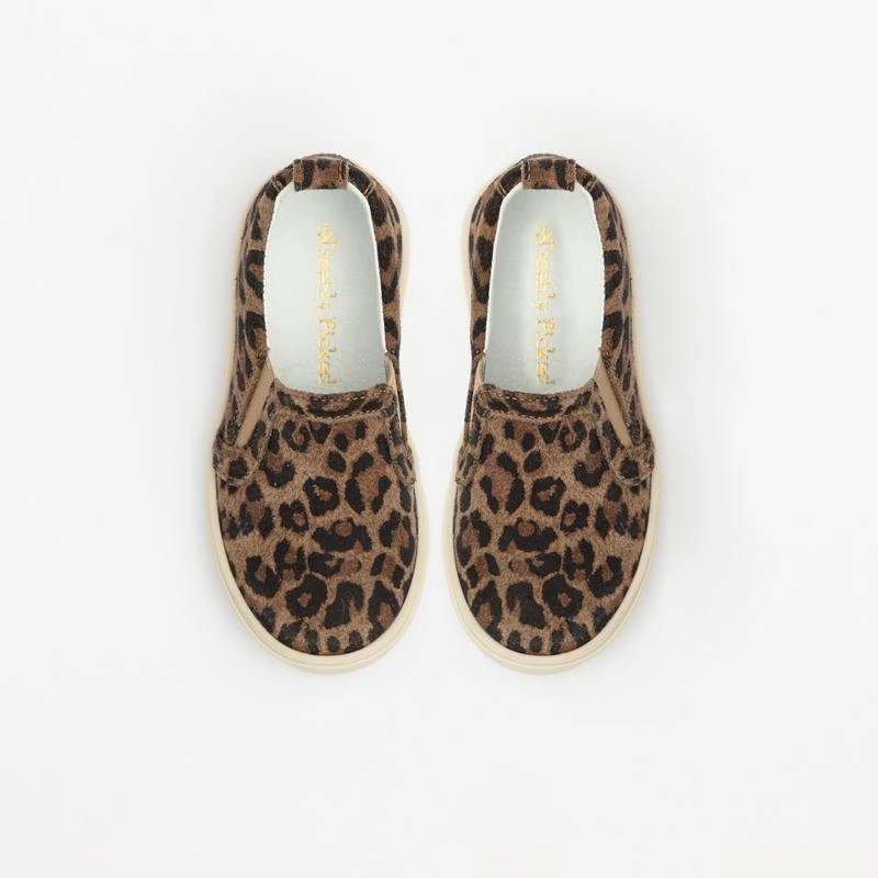 Lightweight Upper Leopard Classic Slip On