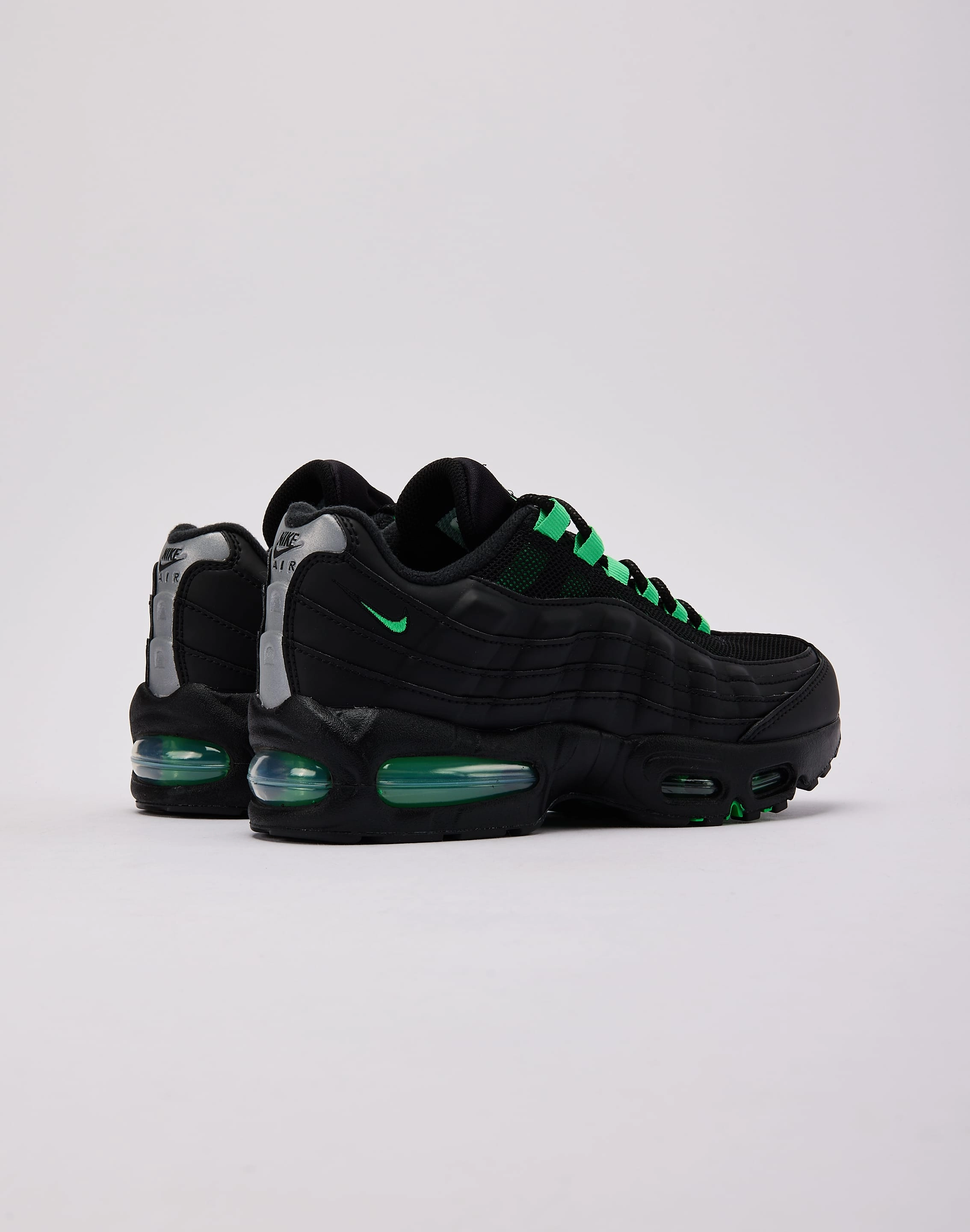 traction - enhanced shoe features Nike Air Max 95 Grade-School