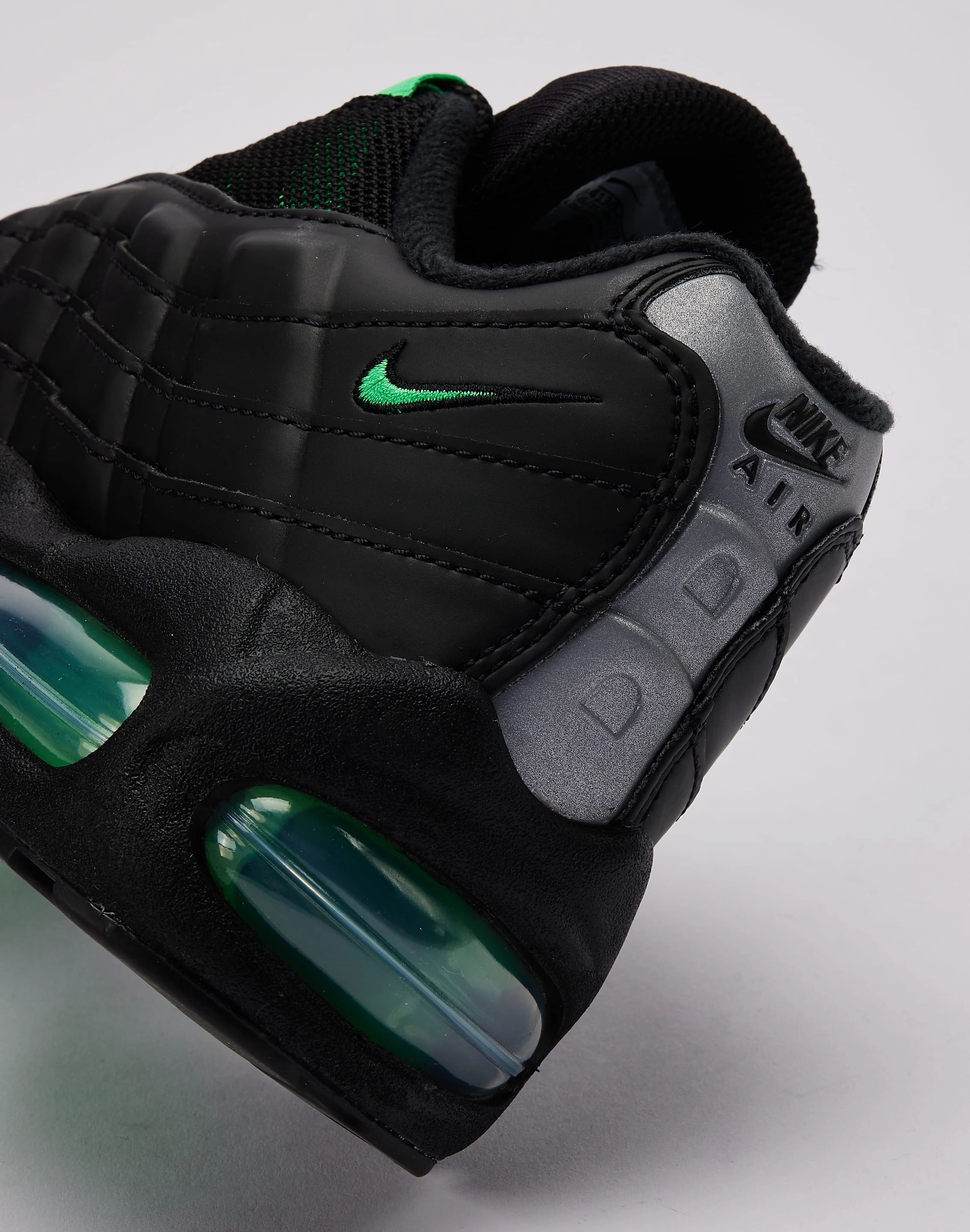 Nike Air Max 95 Grade-School Responsive Ride Feel marathoners' shoes