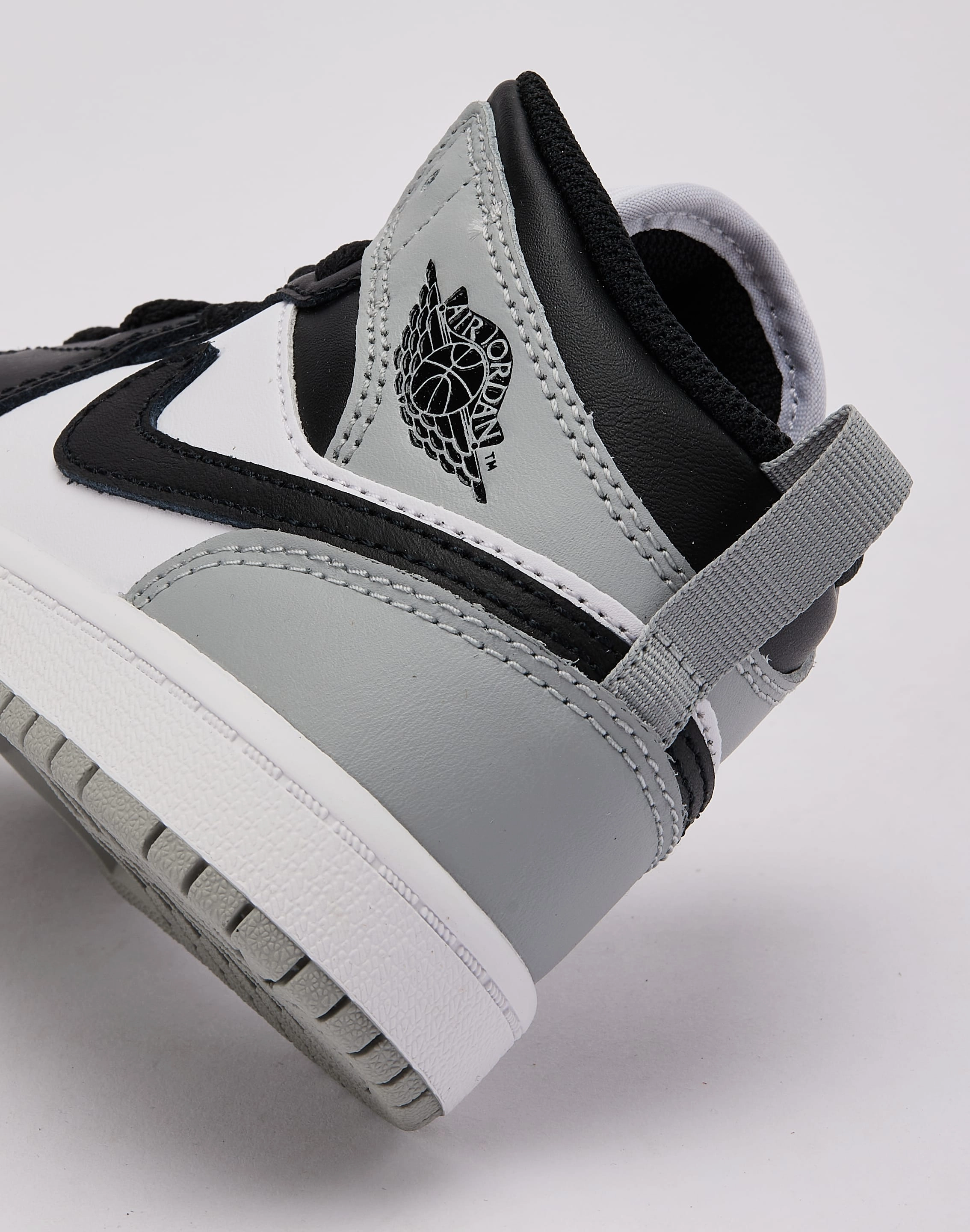 Double Stitched Seams Jordan Air Jordan 1 Mid Pre-School