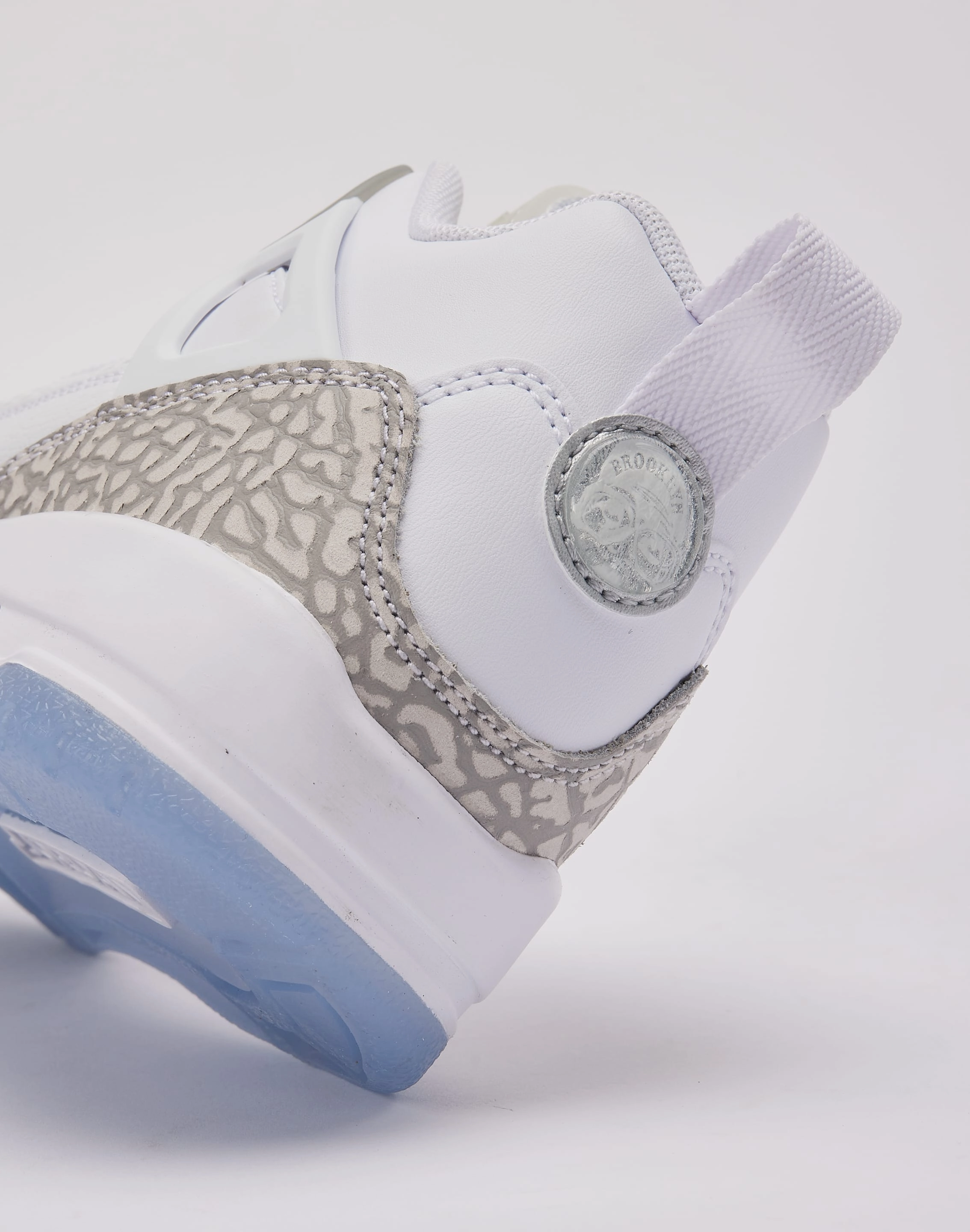 kids' athletic shoes Girls' clothing Jordan Spizike Low Grade-School