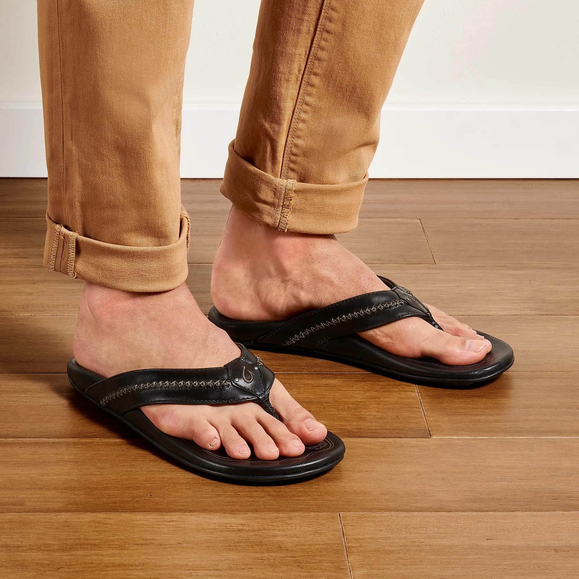 Mea Ola - Black Comfortable Flip-flops for Men Step Free