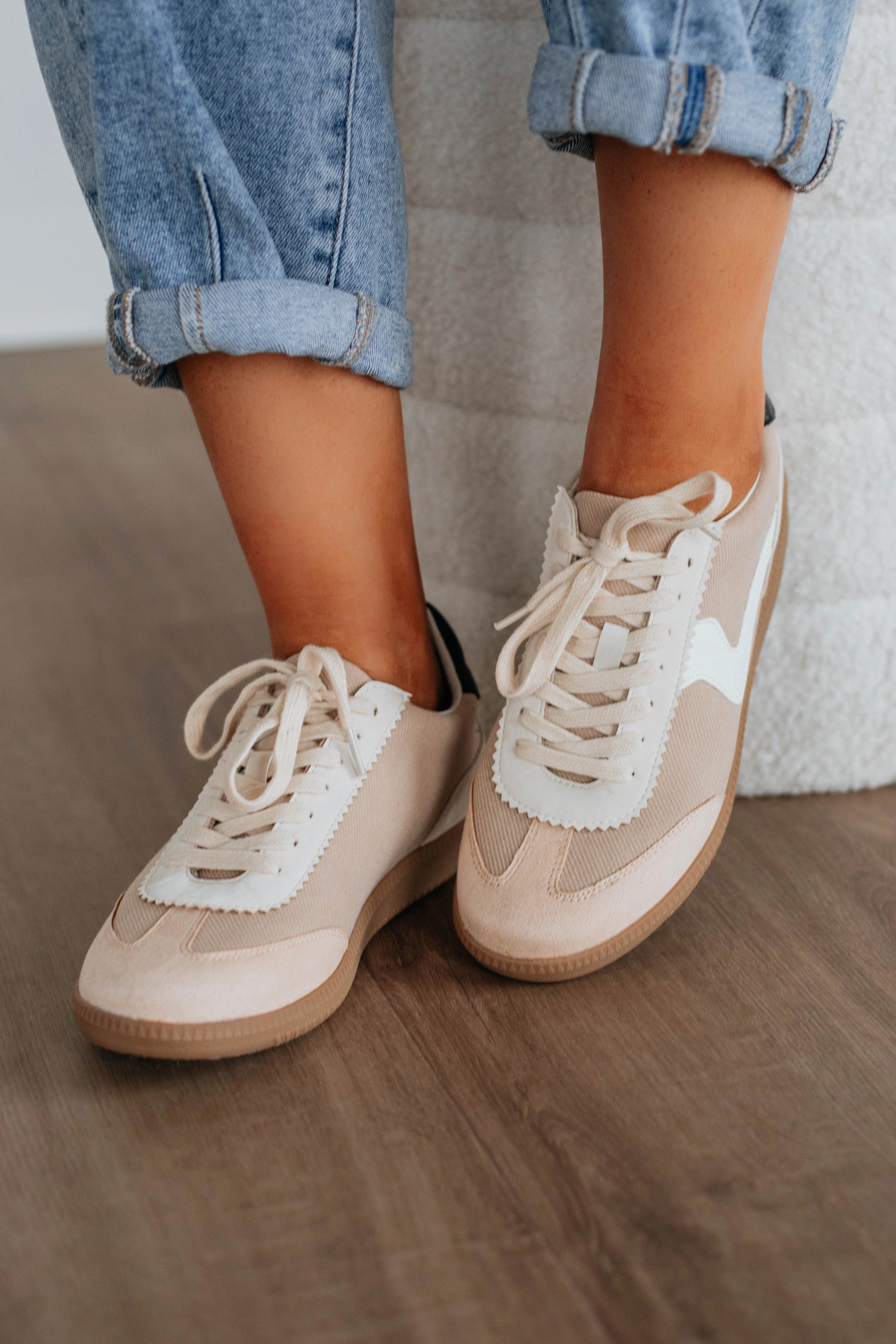 Lightweight EVA Midsole Meet You There Sneakers