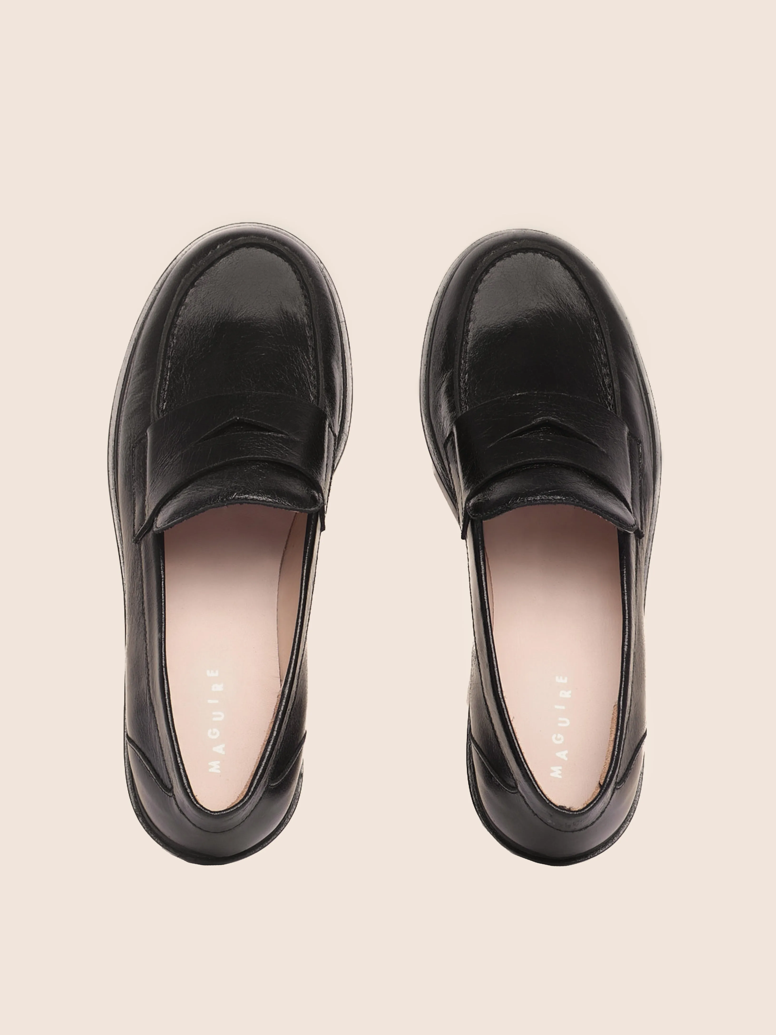 Comfortable Style Orio Black Loafer