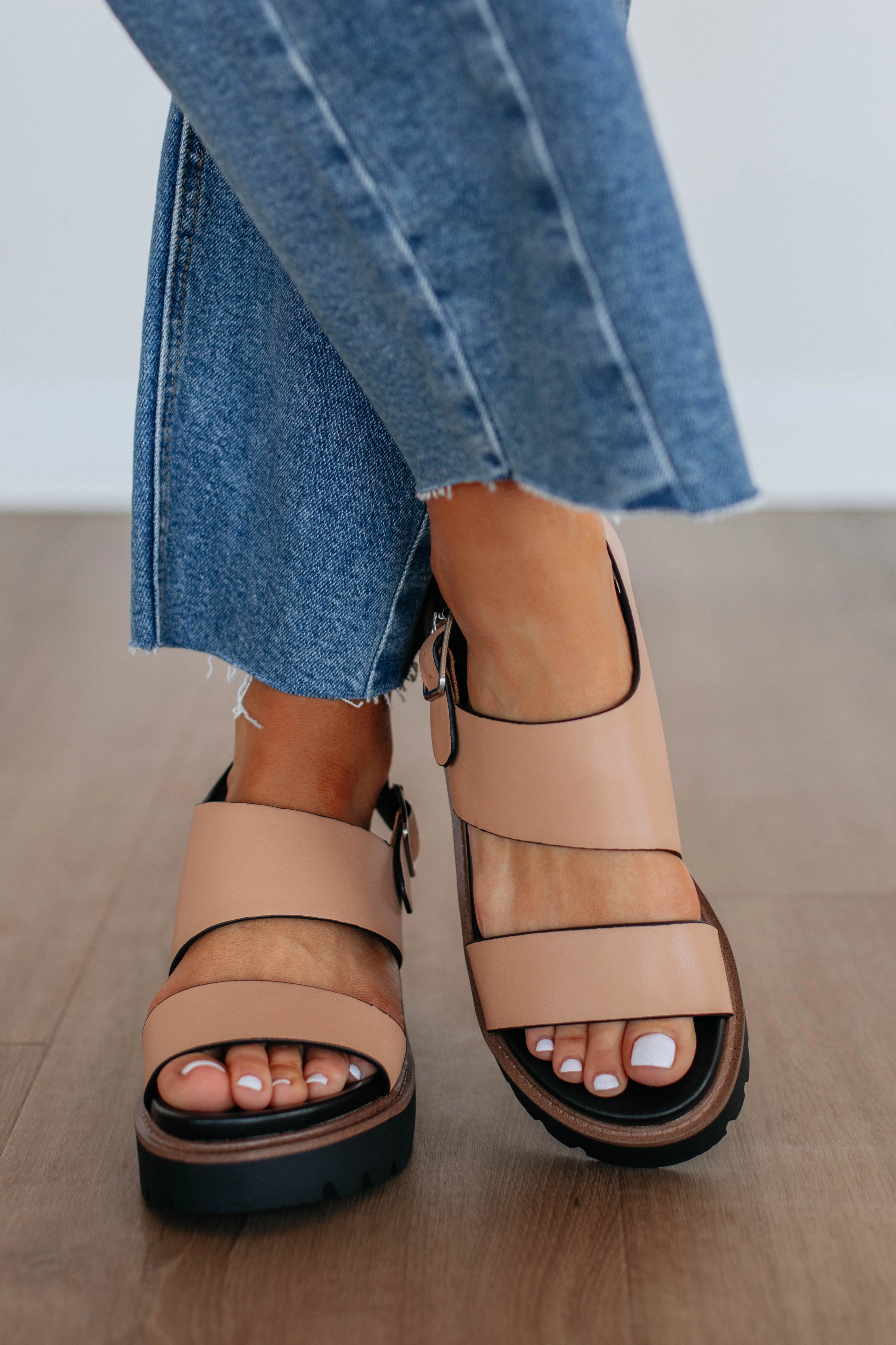 Global Fit Hiking Attitude Upgrade Heels - Tan