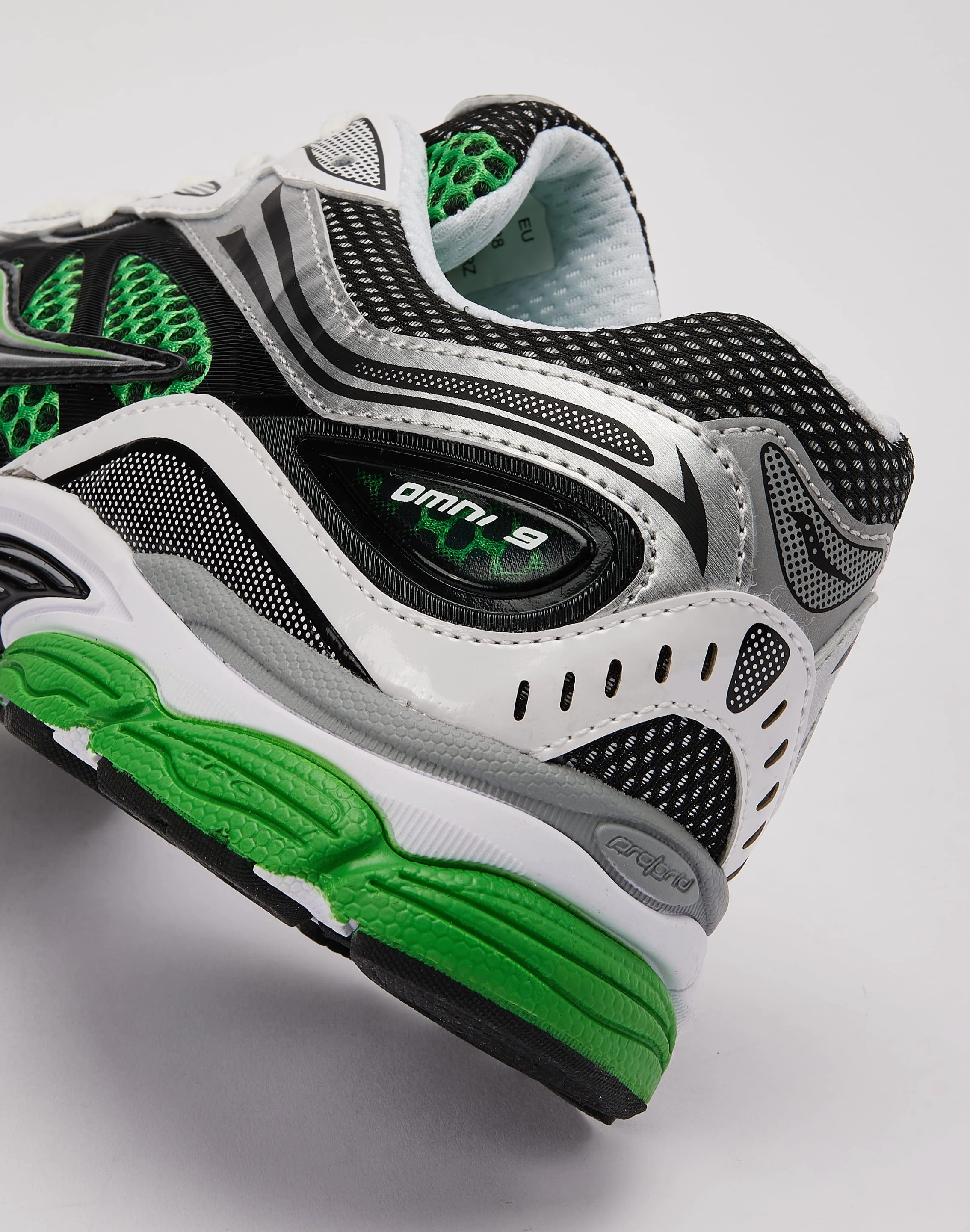 Saucony Omni 9 Grade-School traction - pattern sole shoes road - running - shoes