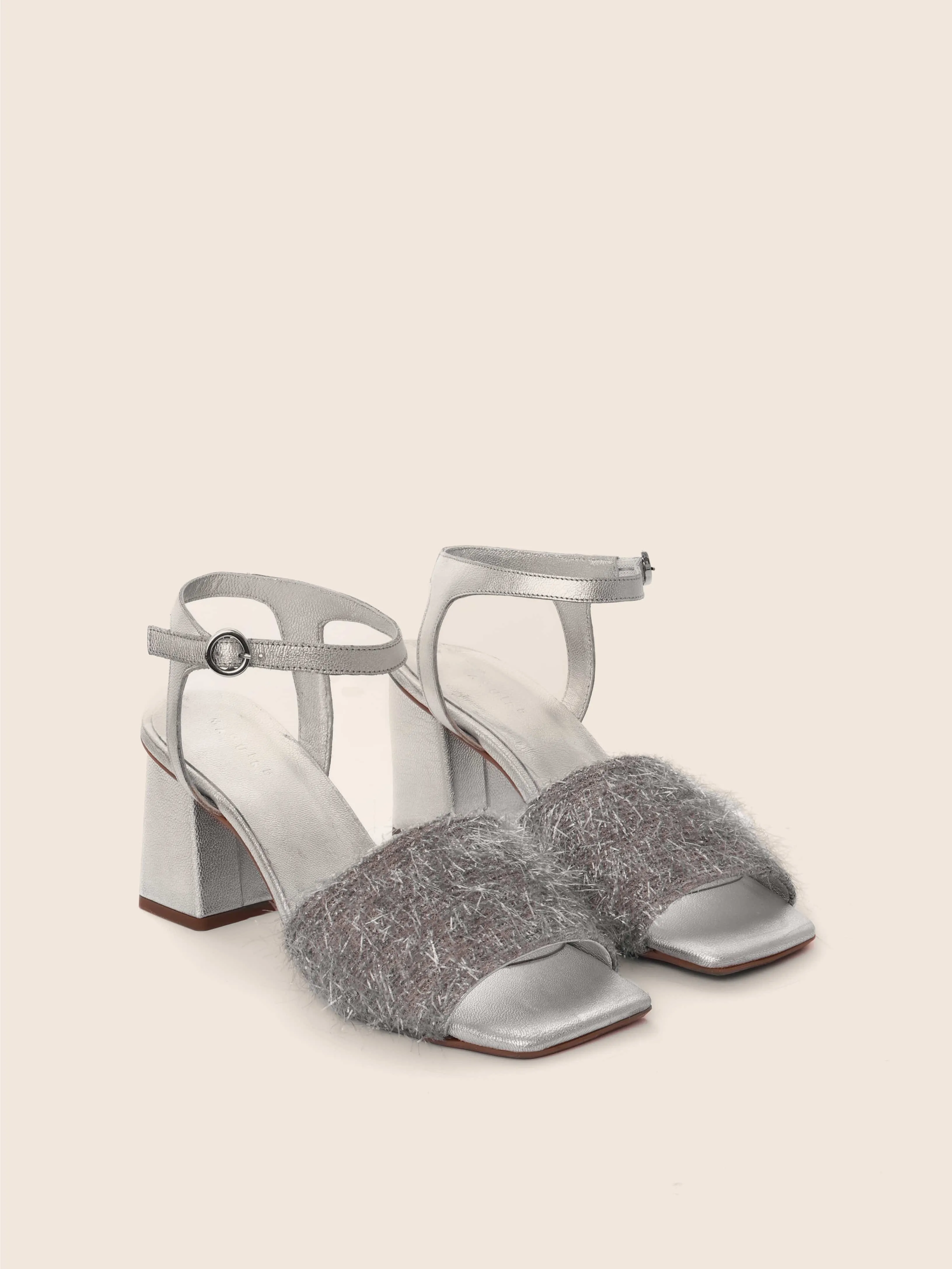 Toro Silver Heel Fashion Statement