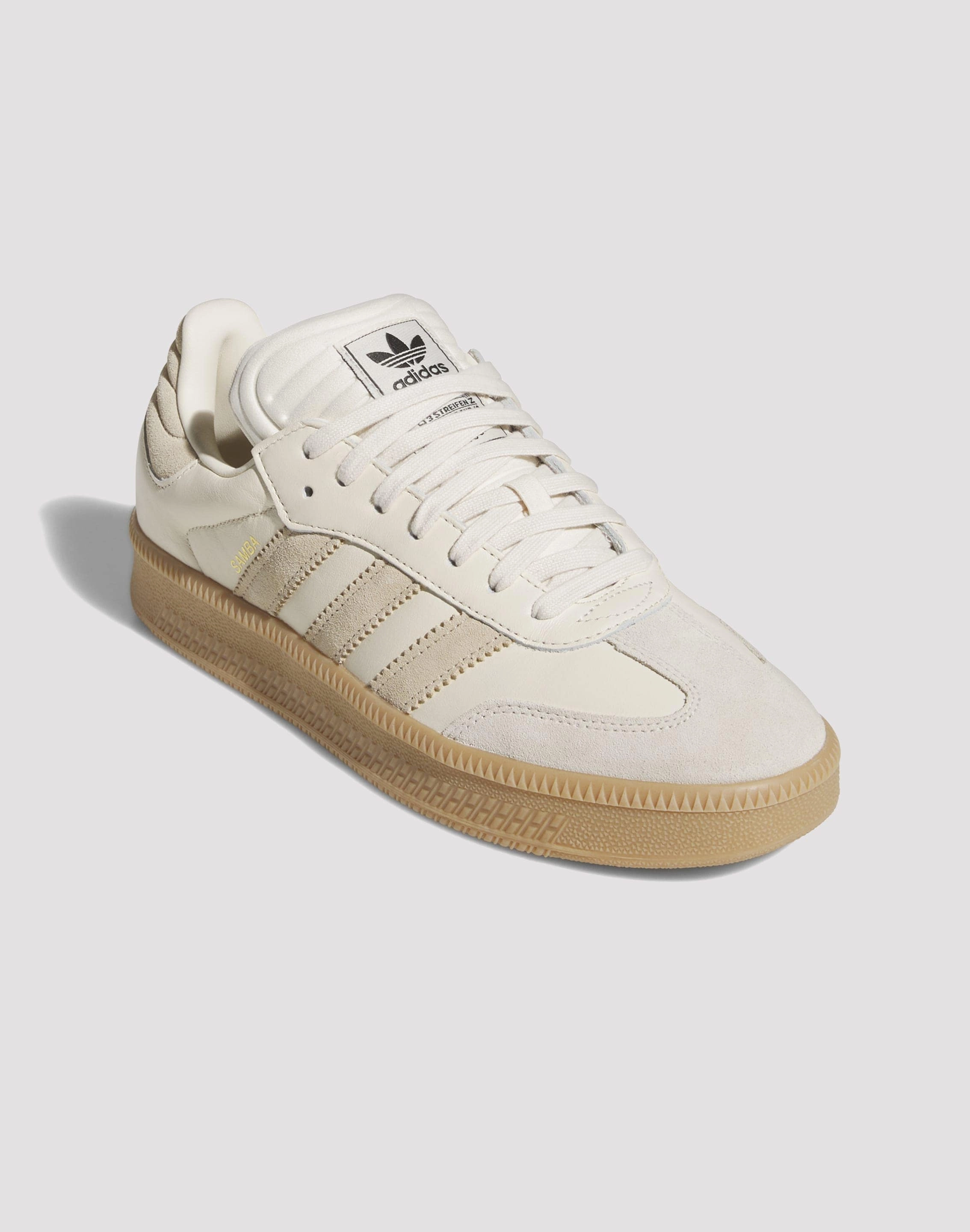Reinforced toe Ultra Light Cushioning Adidas Originals Samba XLG