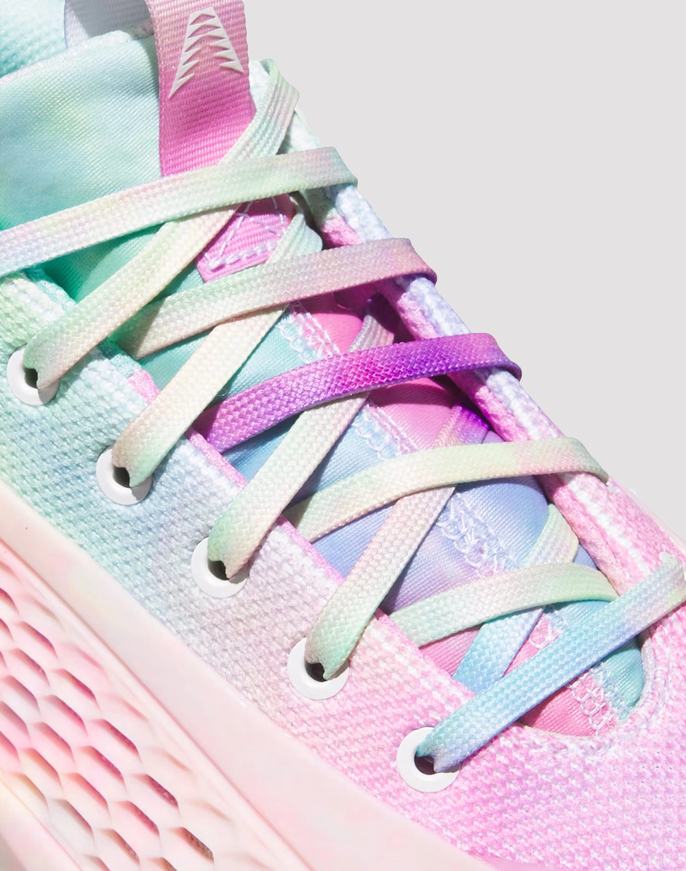 Adidas Anthony Edwards 1 Low Grade-School Reinforced toe cap Multidirectional Tread