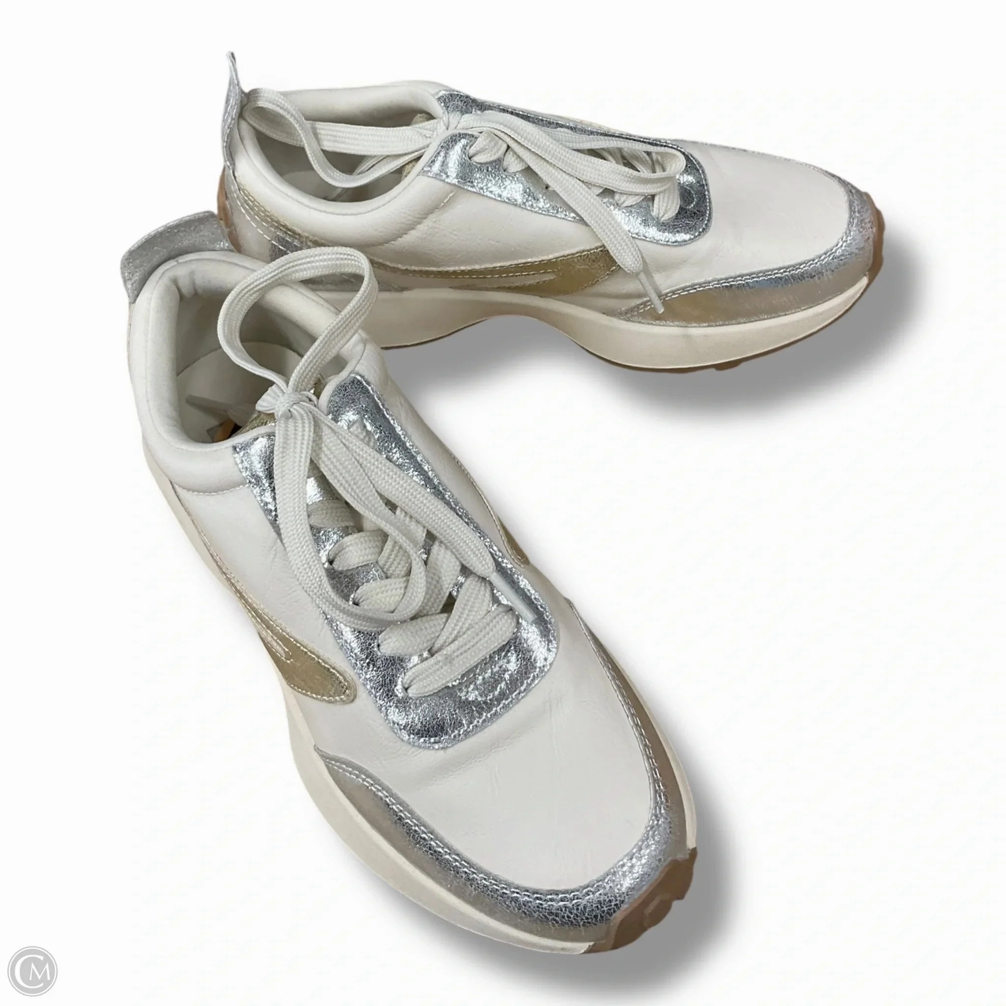 Street Sport Shoes Sneakers By Dolce Vita In Silver & White, Size: 7