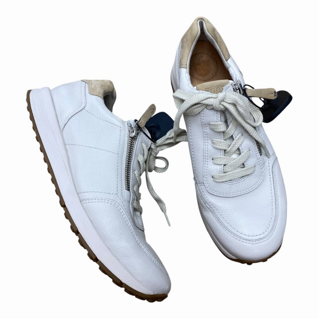 Shoes Sneakers By Paul Green In White, Size:5.5 Dynamic Flex Neck Foot Motion