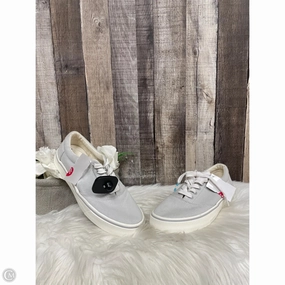 Shoes Sneakers By Toms In Grey, Size: 8.5 Day Ready sock liner