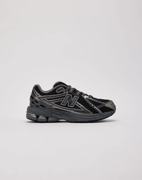 New Balance 1906R Grade-School Straight Running