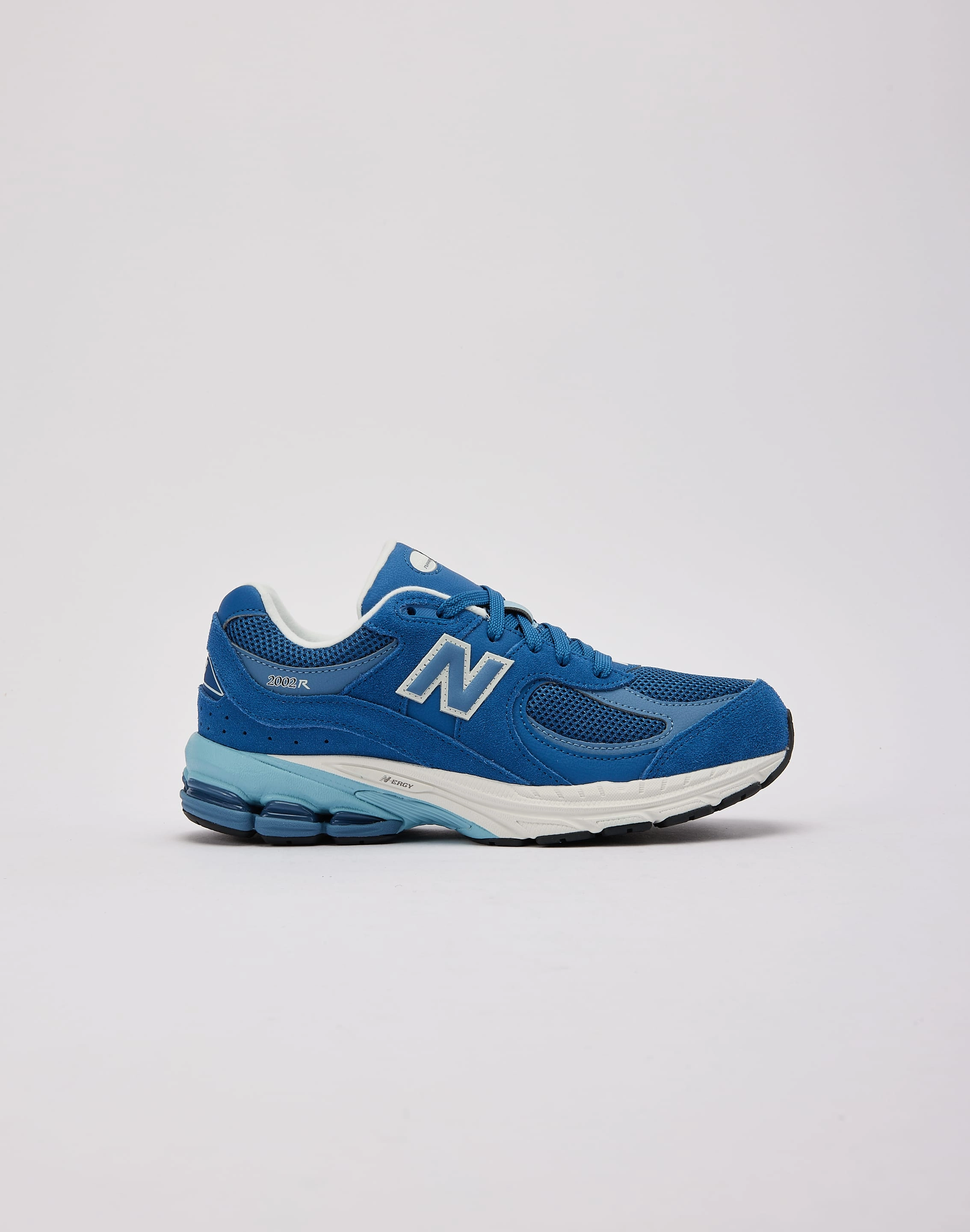 New Balance 2002R Grade-School Seamless Upper Construction