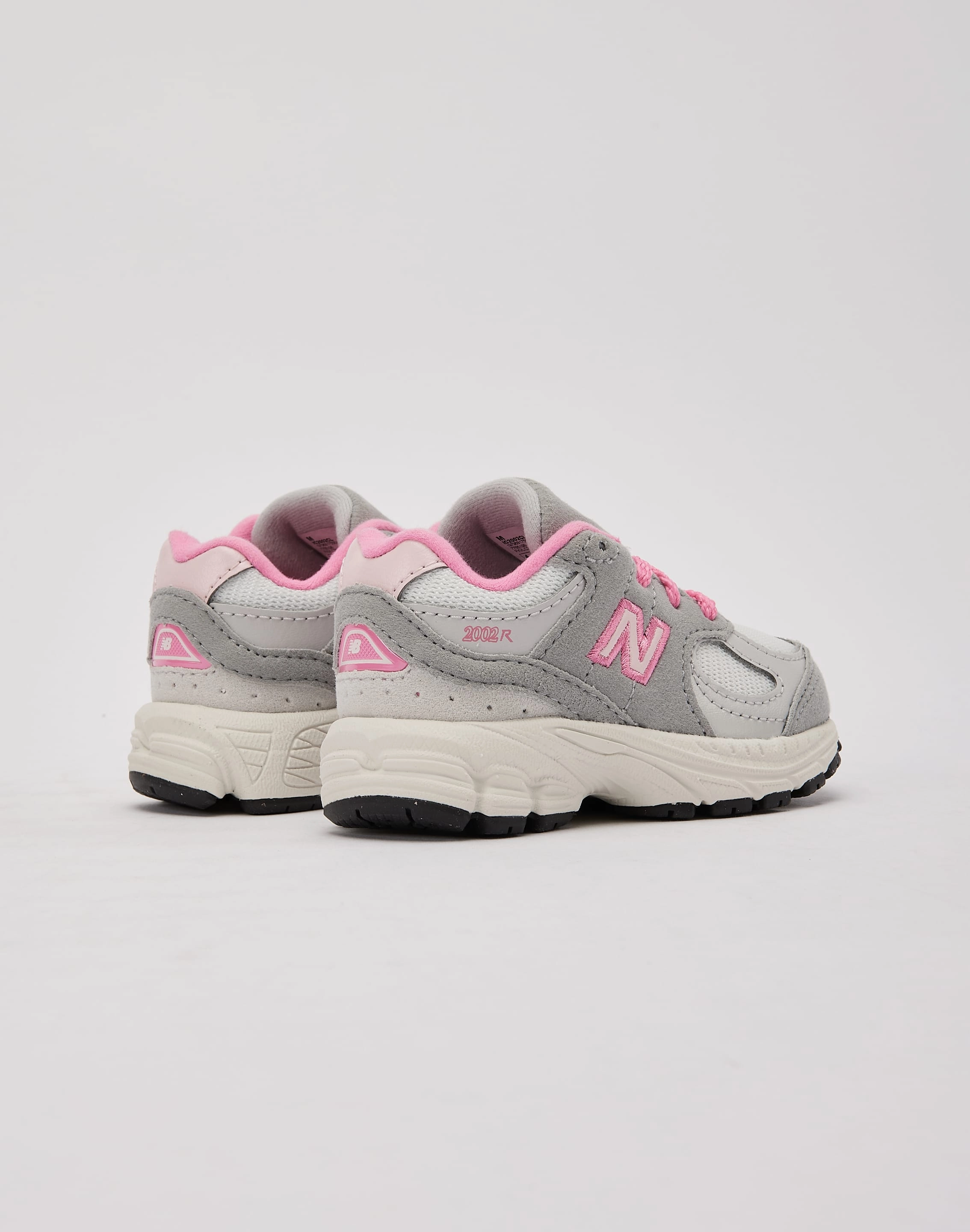 Ankle Hugging running in the morning shoes New Balance 2002R Toddler