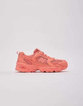 Responsive cushioning GPS - enabled New Balance 530 Grade-School