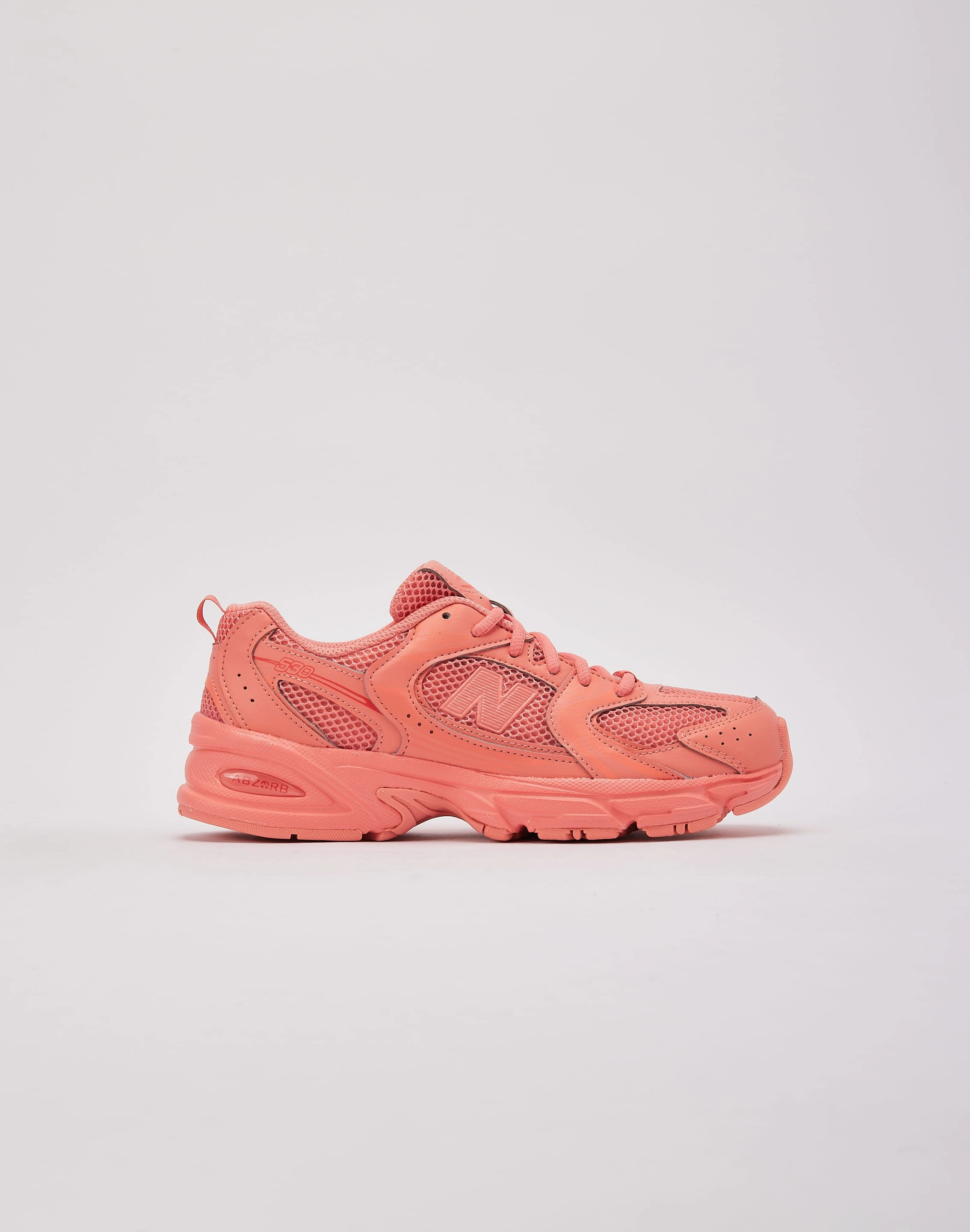 Responsive cushioning GPS - enabled New Balance 530 Grade-School