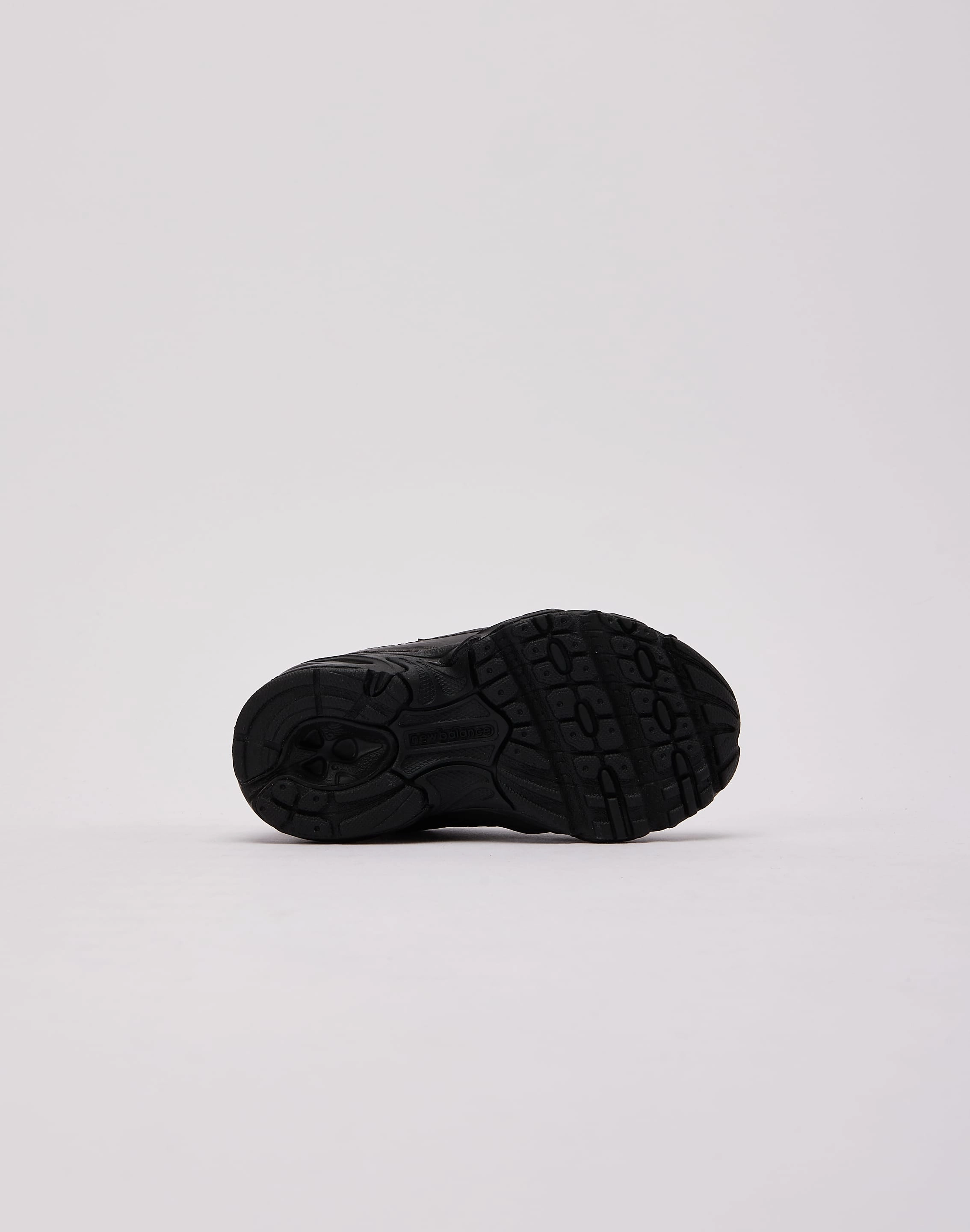 Motion Containment New Balance 740 Bungee Toddler