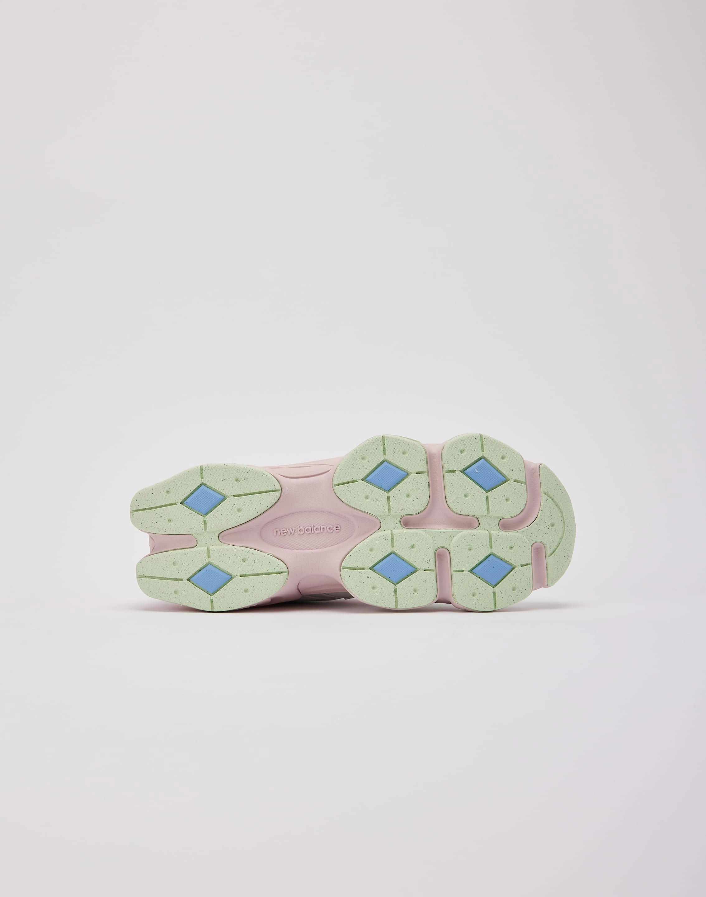 anti slip grip windproof shoes New Balance 9060 Grade-School