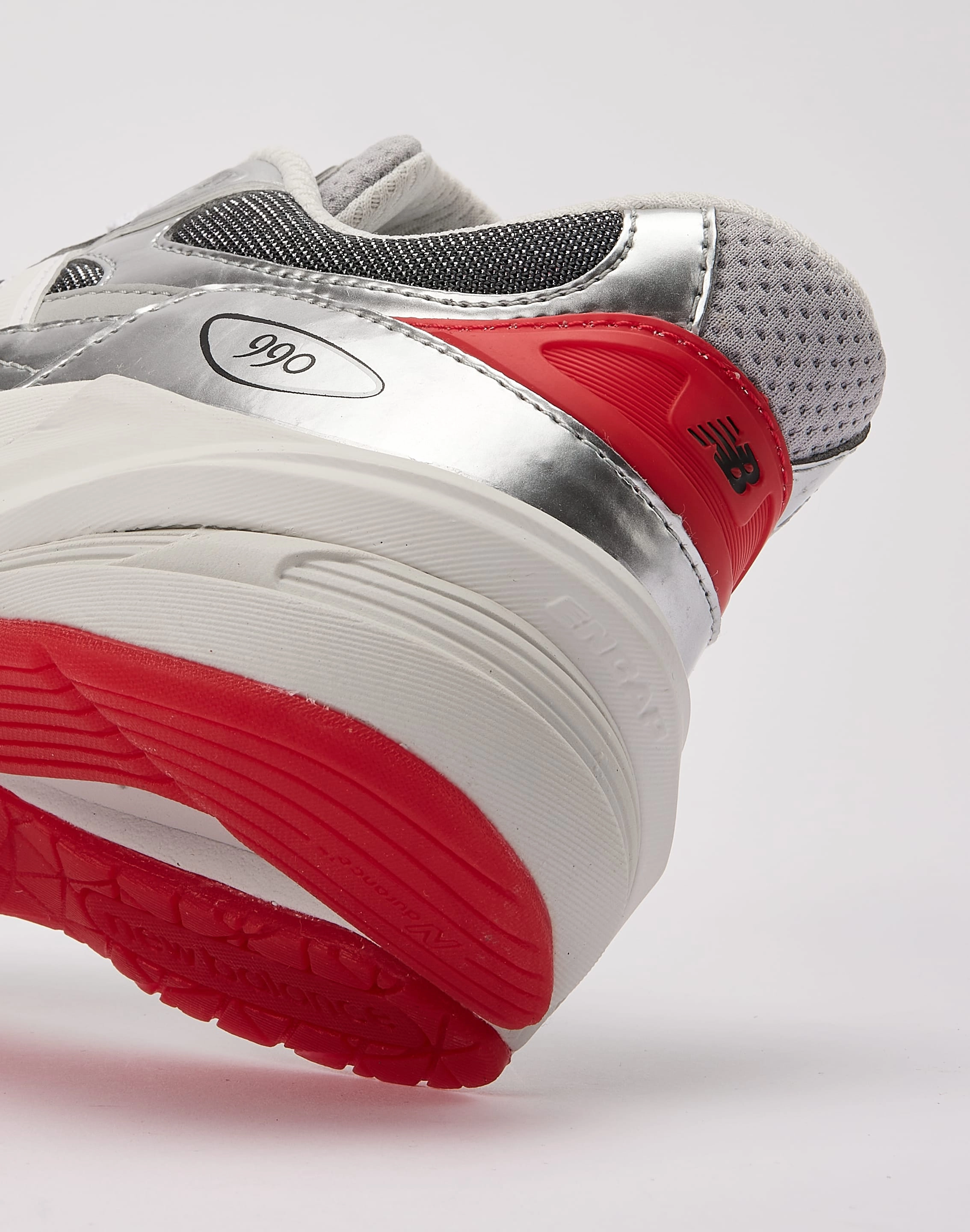 New Balance 990v6 'Tinsel' Grade-School Hyper Breathable Mesh