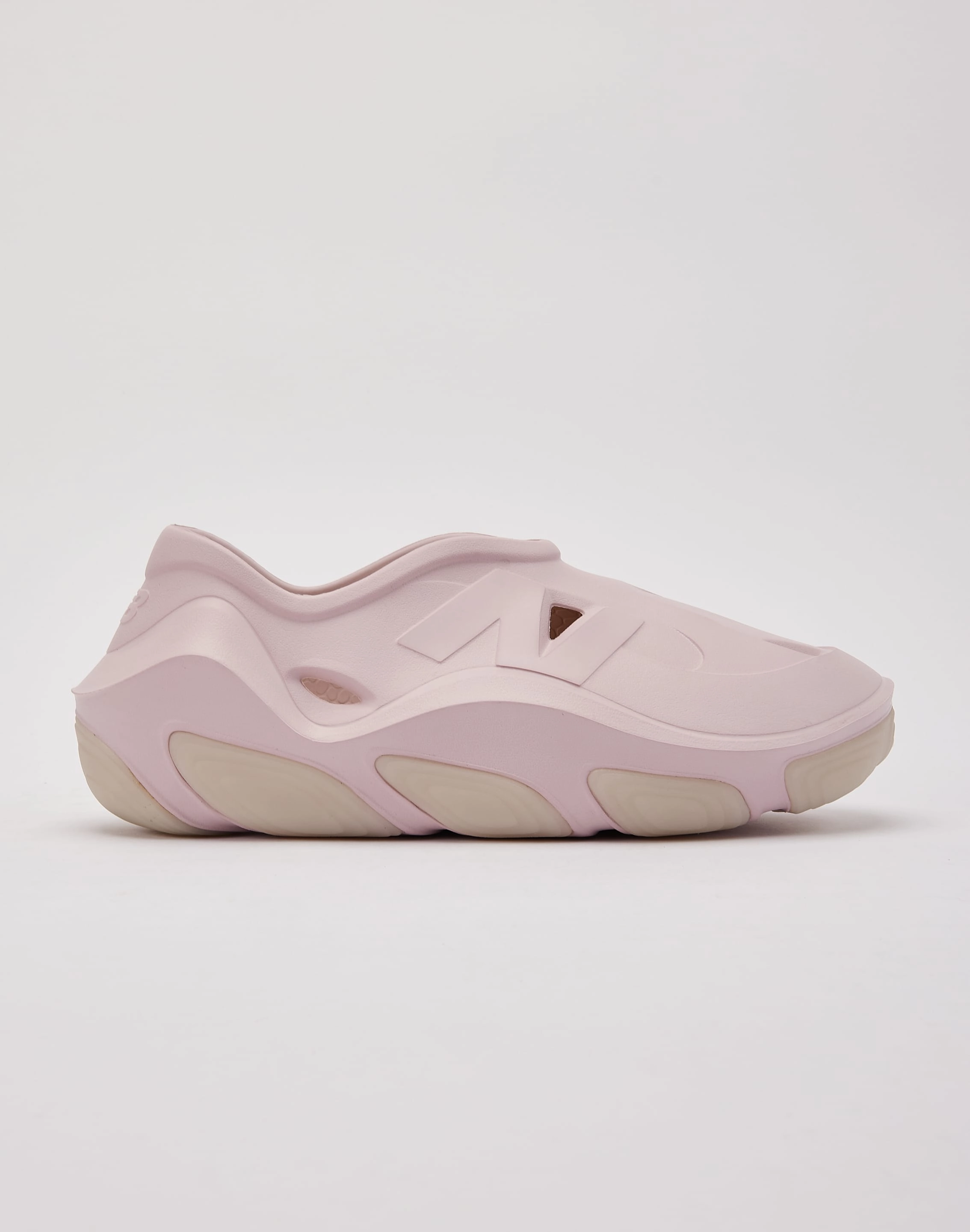 New Balance Fresh Foam X RCVRY Feather Light Modern Commuters