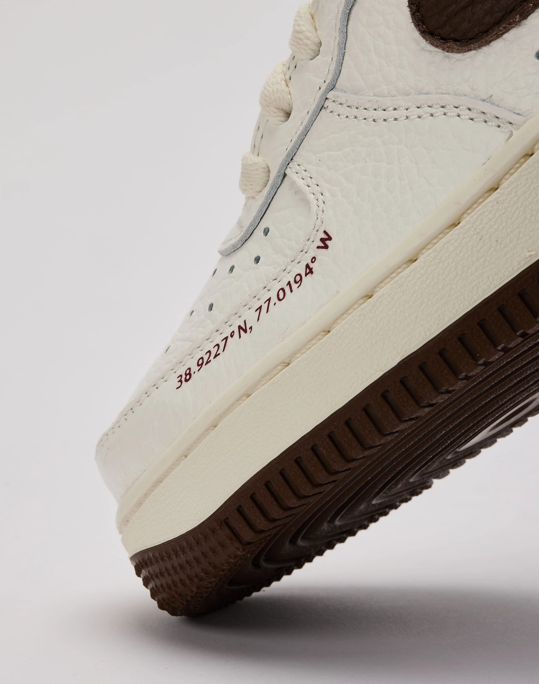 Odor Control Technology Playground - ready kids' shoes Nike Air Force 1 Low '07 'Yardrunner' Grade-School