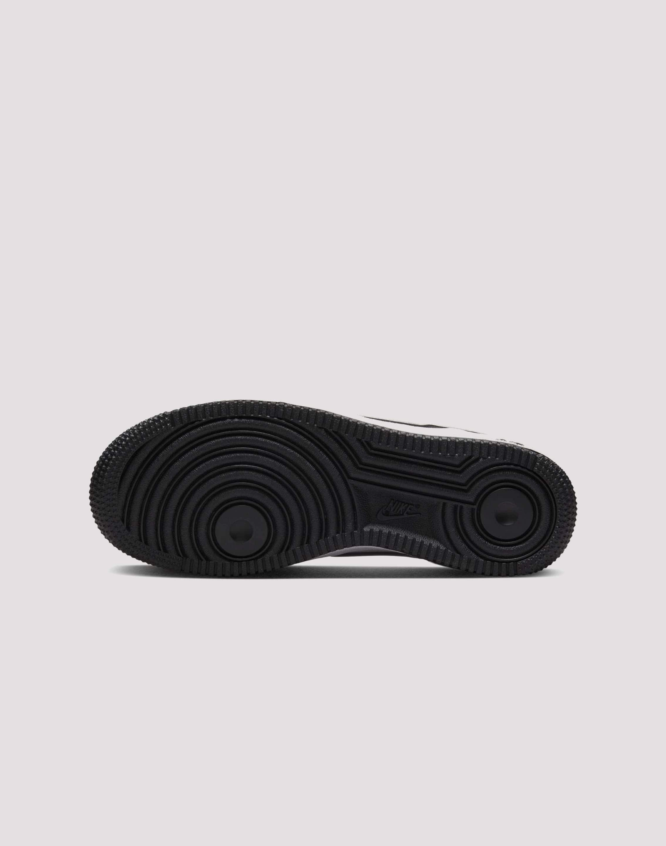 Nike Air Force 1 LV8 2 Grade School Kids' Black/White Stretchable Breathable Synthetic Fabric