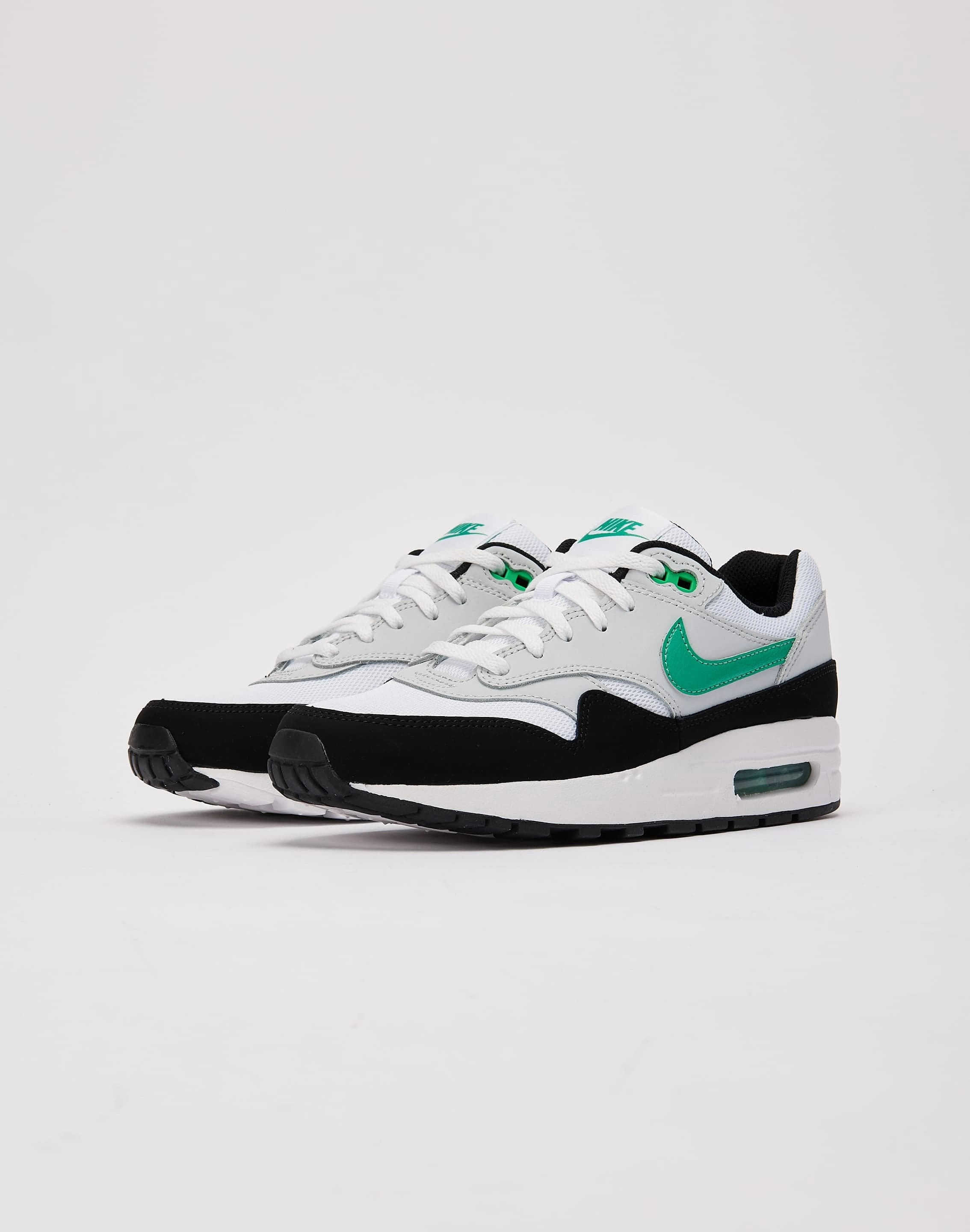 Tapered Toe Box Nike Air Max 1 Grade-School