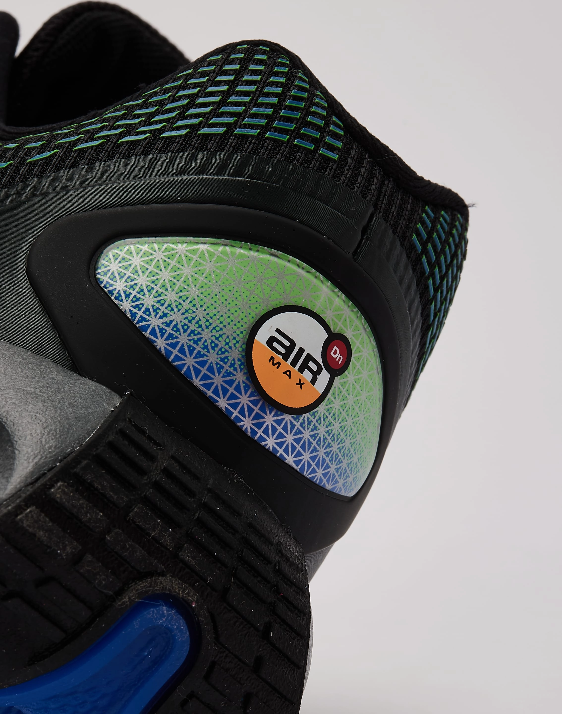 Nike Air Max Dn Grade-School heavy - duty - construction - feature shoes