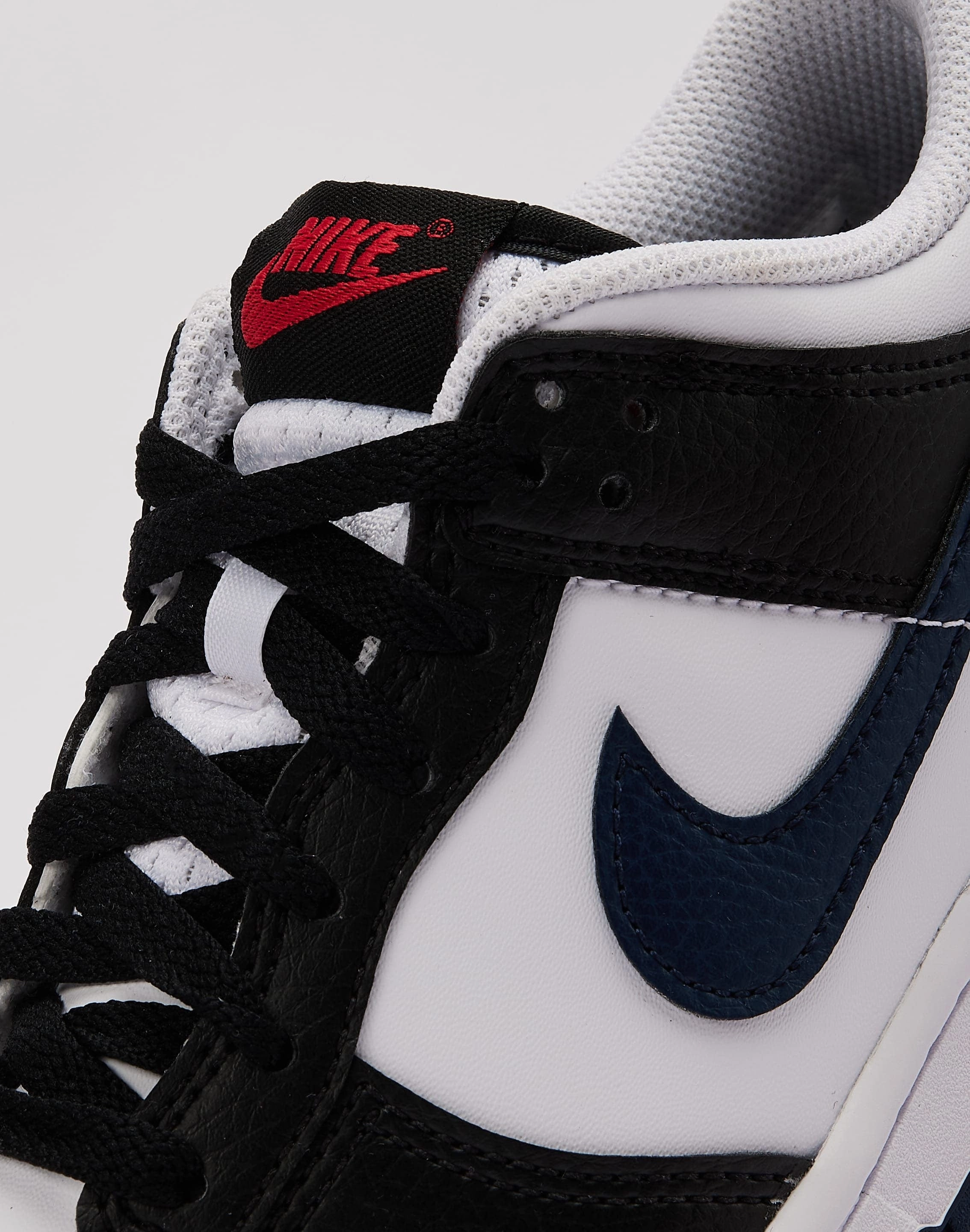 Nike Dunk Low Grade-School Girls' clothing Primary school kids' products