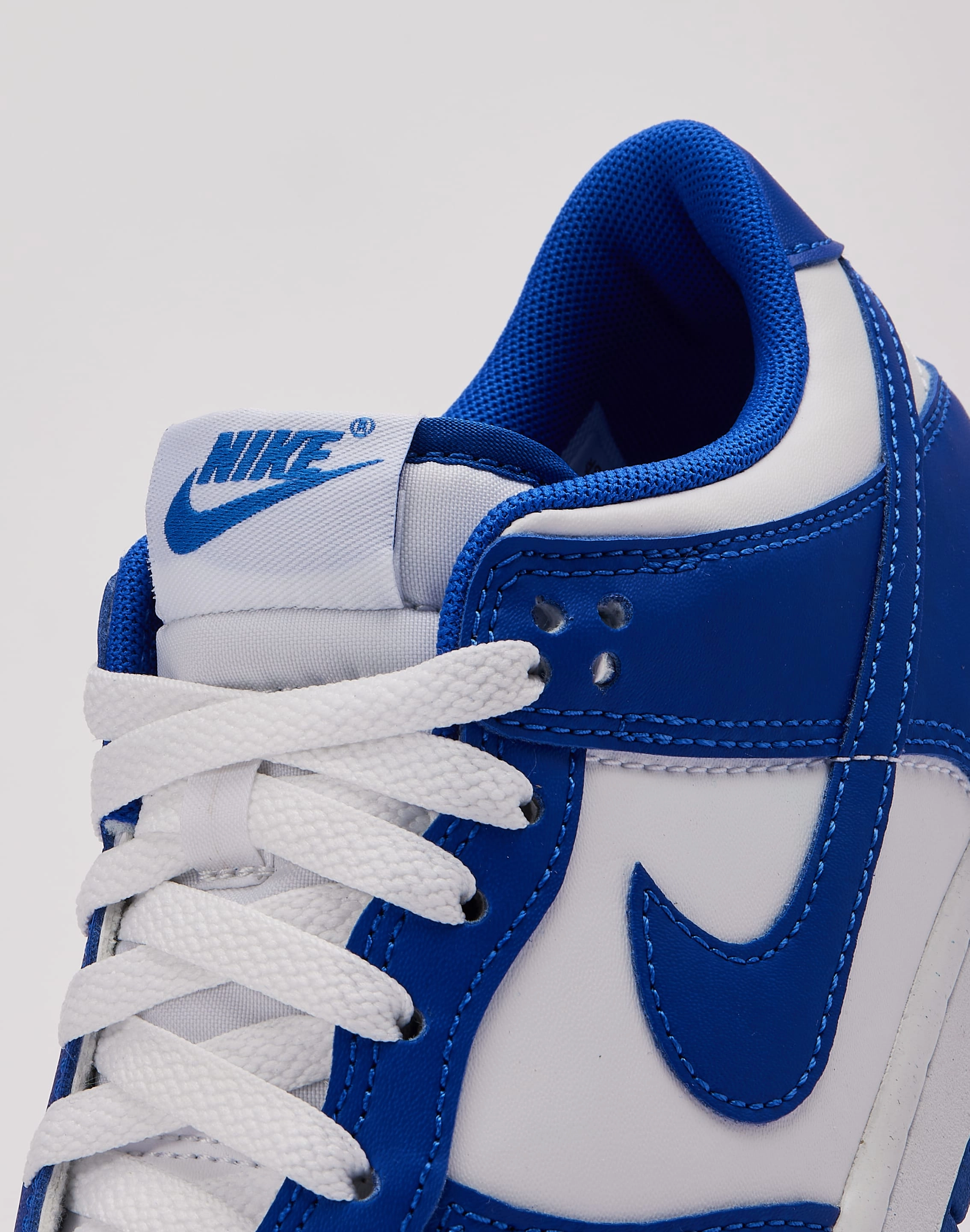 Waterproof Protection Thermoregulating Lining Nike Dunk Low Grade-School