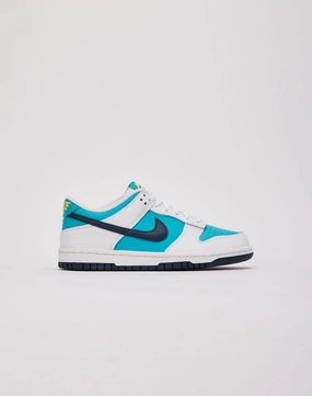 Reinforced heel Nike Dunk Low Grade-School