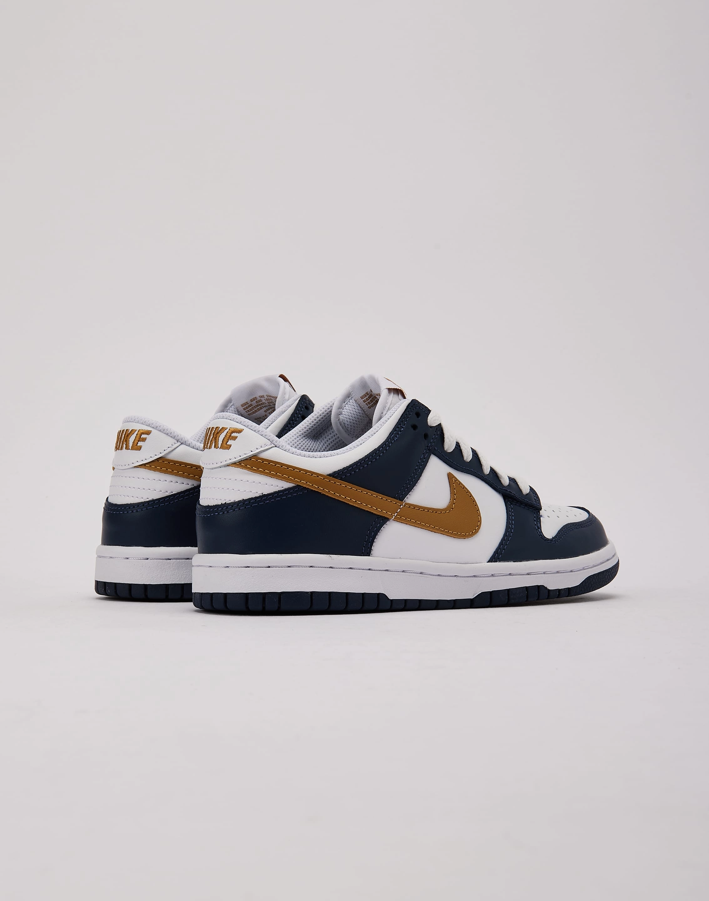 Ventilated Tongue Flexible Upper Nike Dunk Low Grade-School