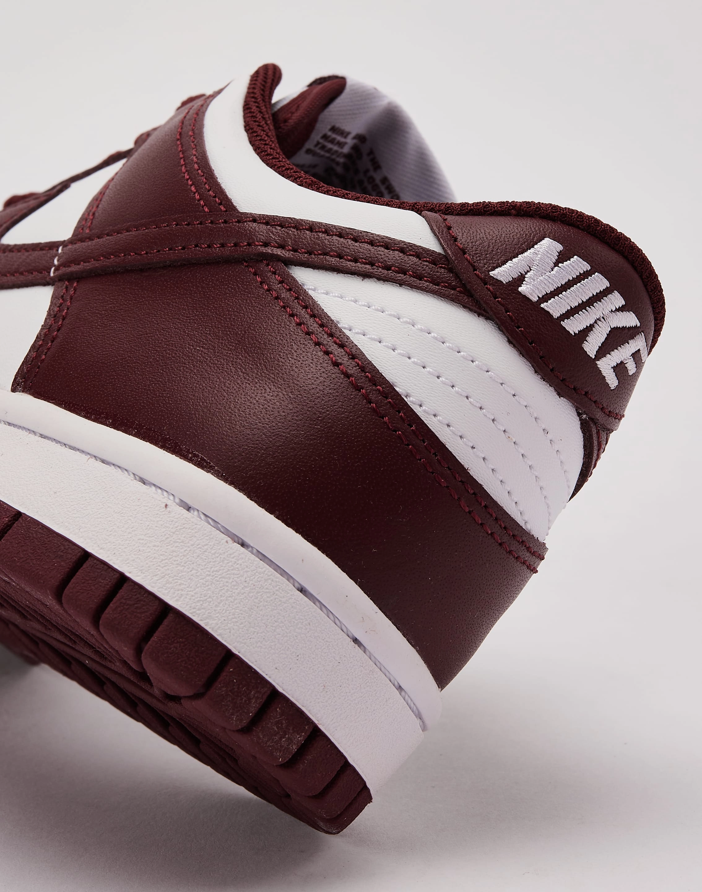 Moisture Wicking Lining Soft Leather Nike Dunk Low Grade-School