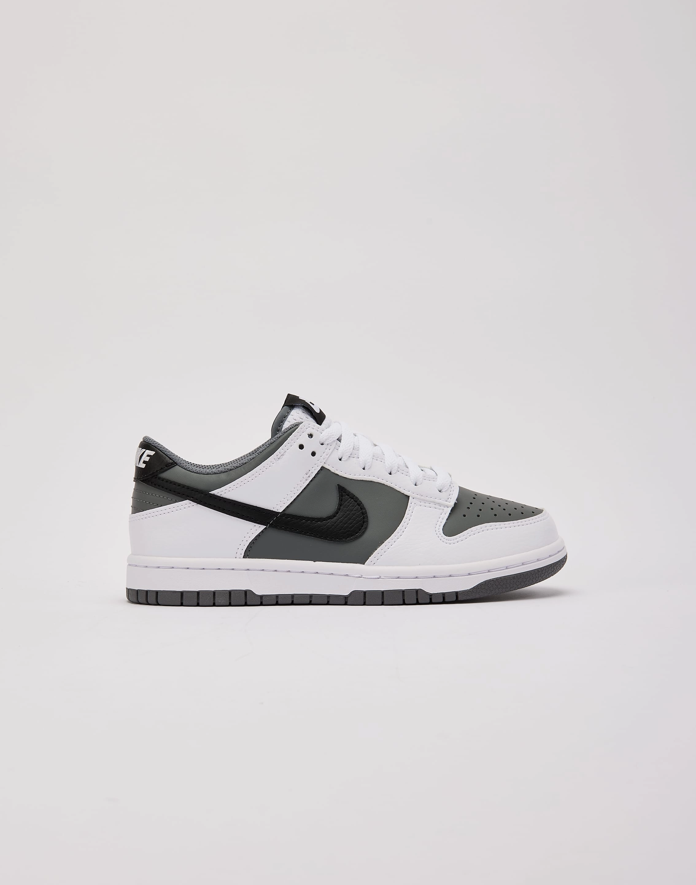 Temperature Control Tech Nike Dunk Low Grade-School