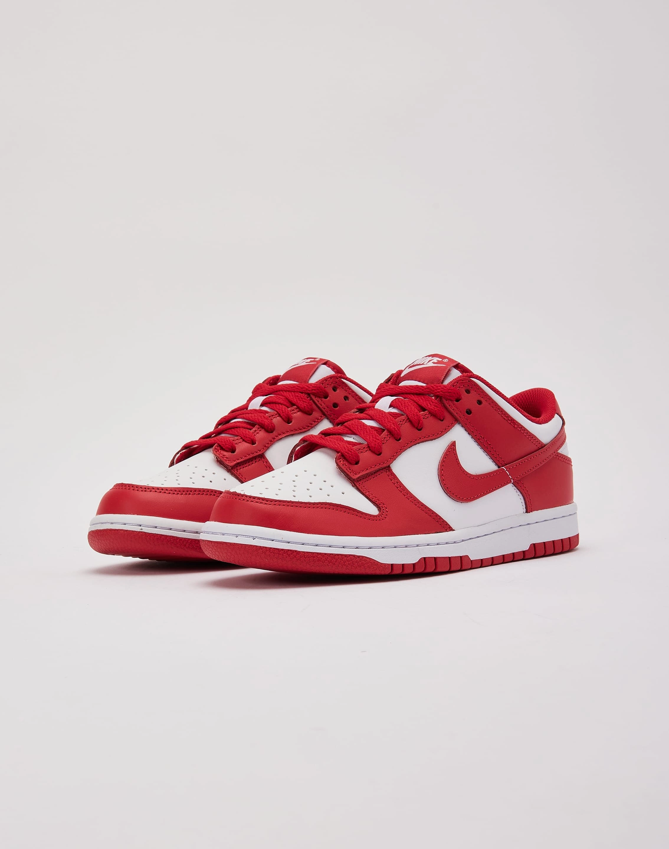 Nike Dunk Low Grade-School ElasticHeel Ventilation holes