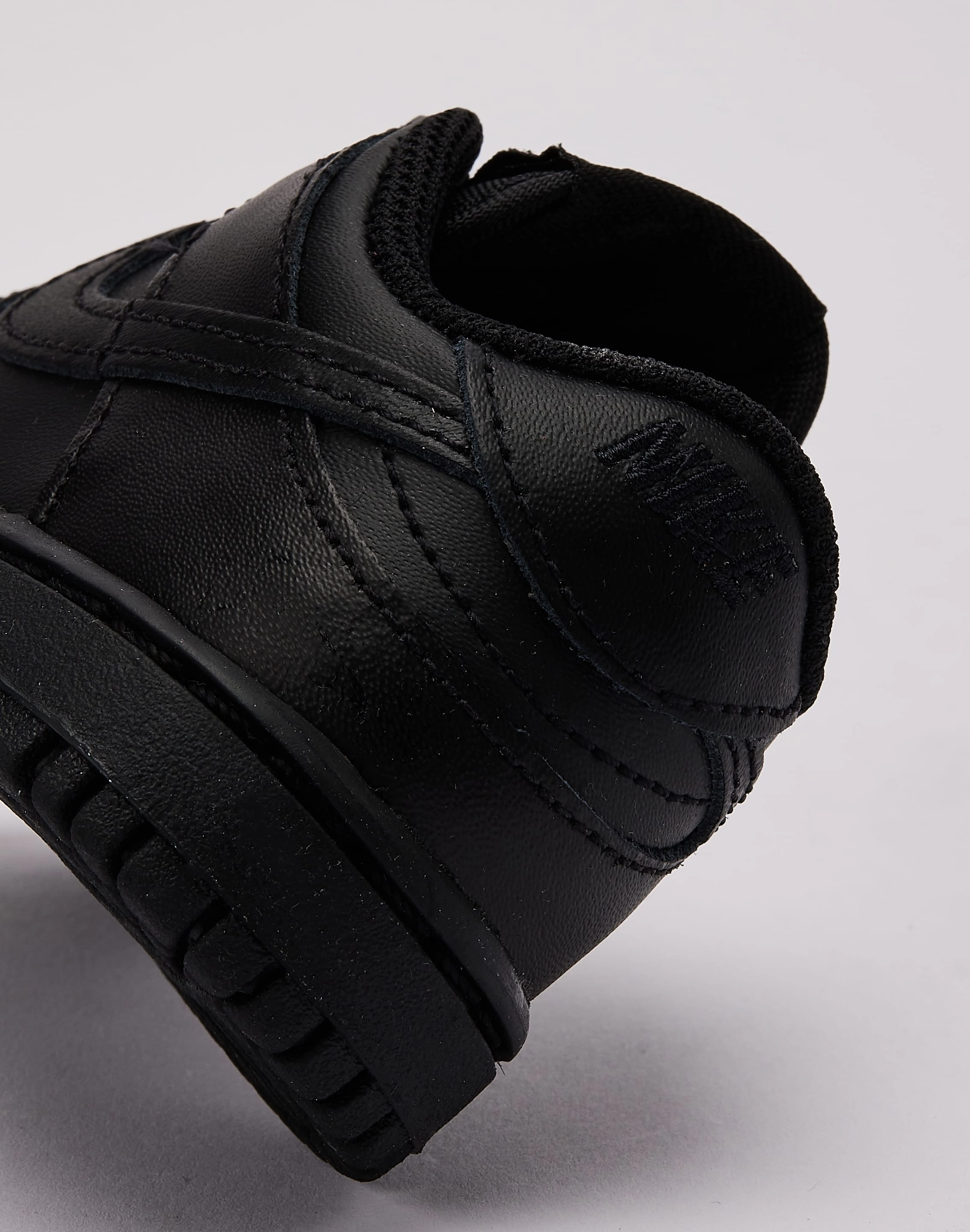 Nike Dunk Low Toddler FlexGroove ImpactResistantOutsole