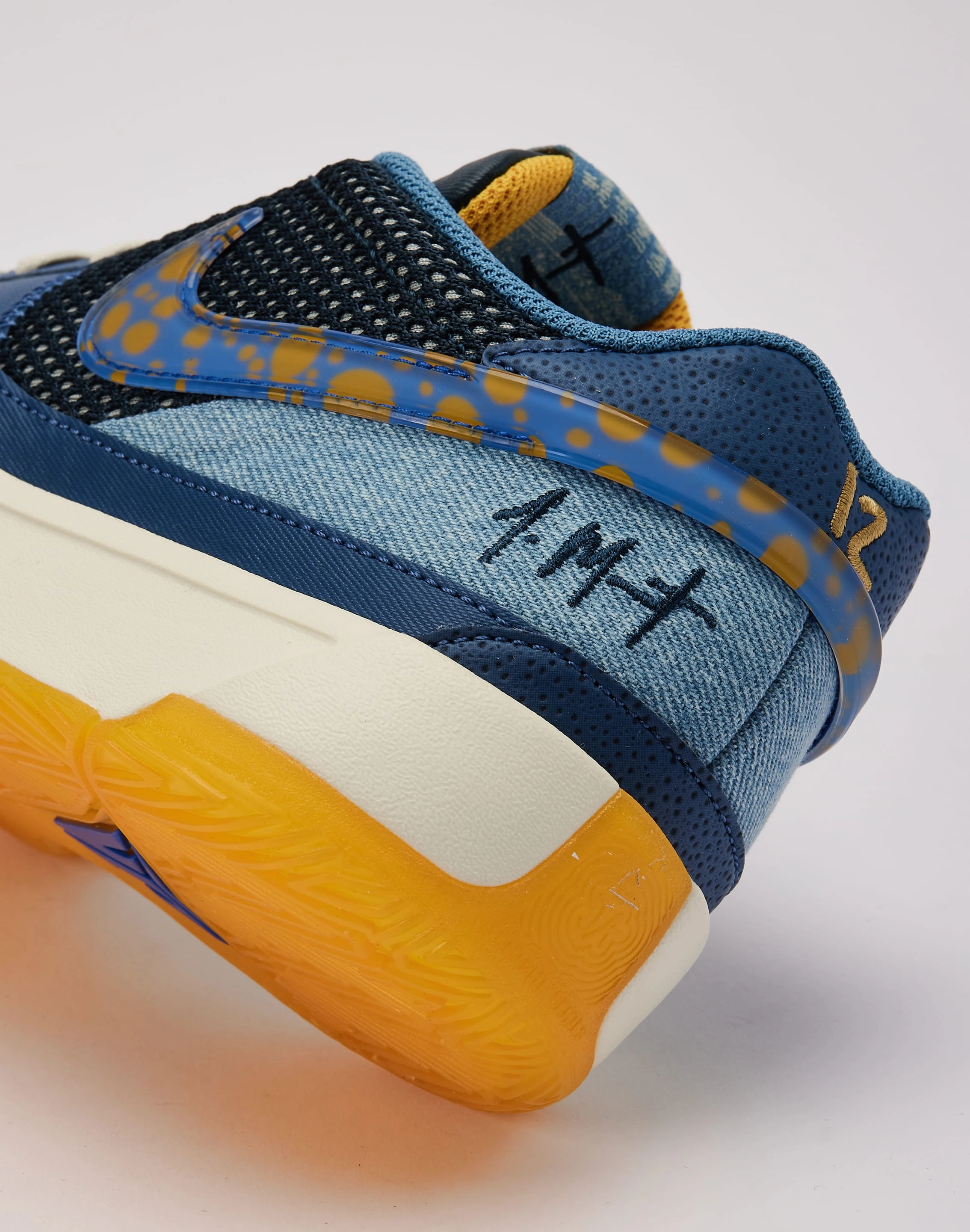 Nike Ja 1 SE Grade-School Cute kids' outfits