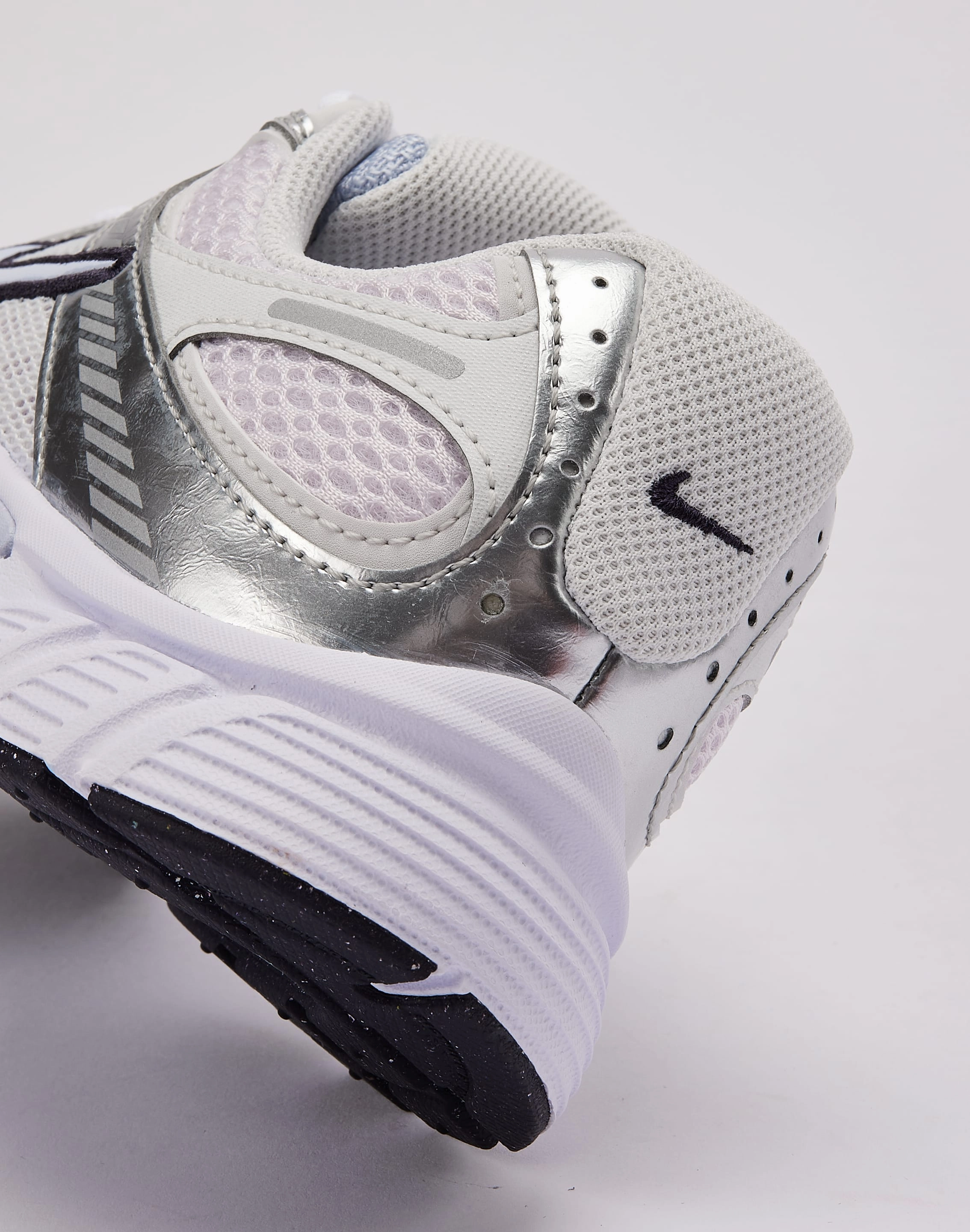 Nike V5 RNR Grade-School Dr. Martens 1460 zip - closure shoes