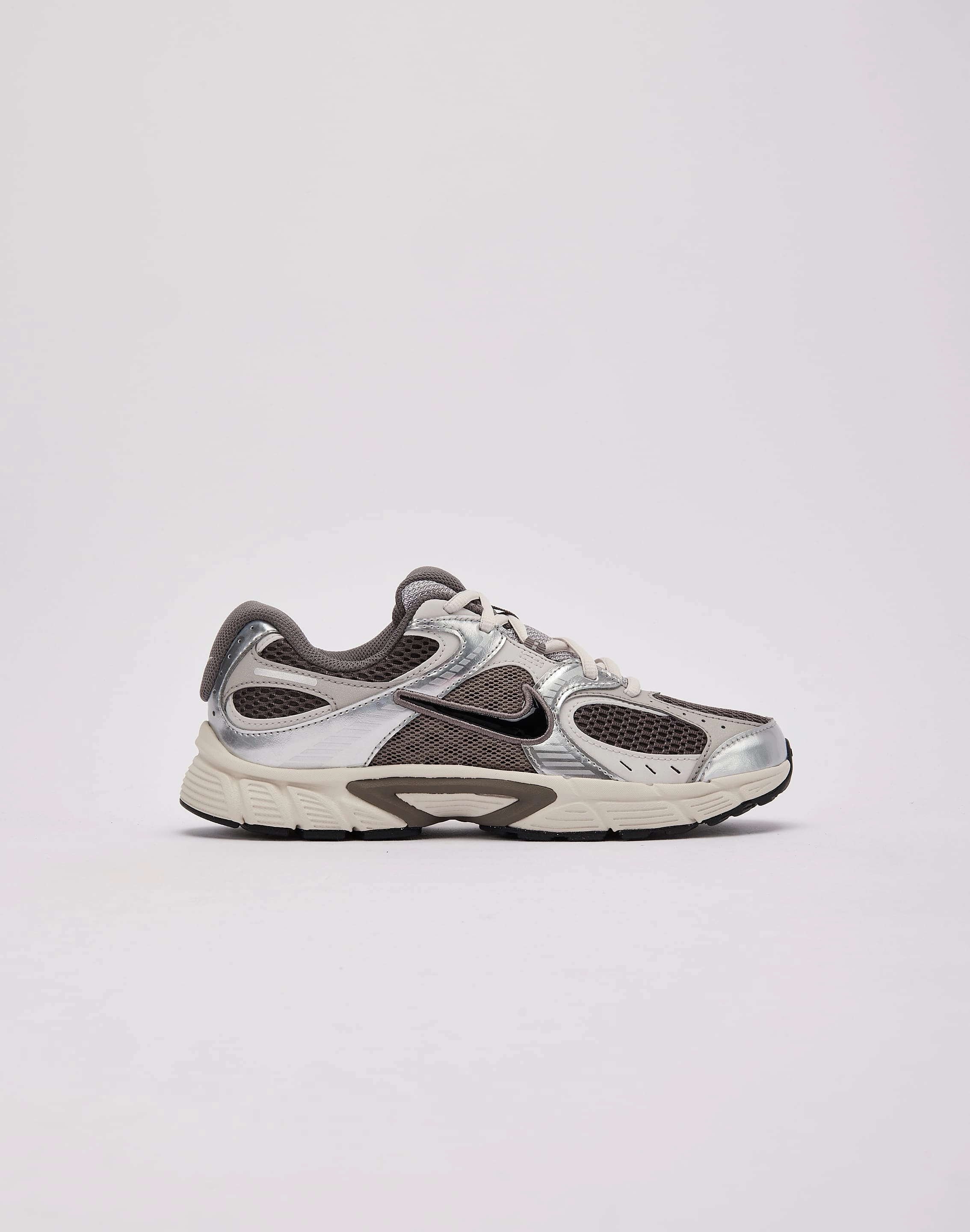 Nike V5 RNR Grade-School running in the night shoes Dynamic flex