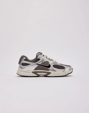 Nike V5 RNR Grade-School running in the night shoes Dynamic flex