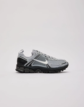 Nike Vomero 5 Grade-School Functional utility